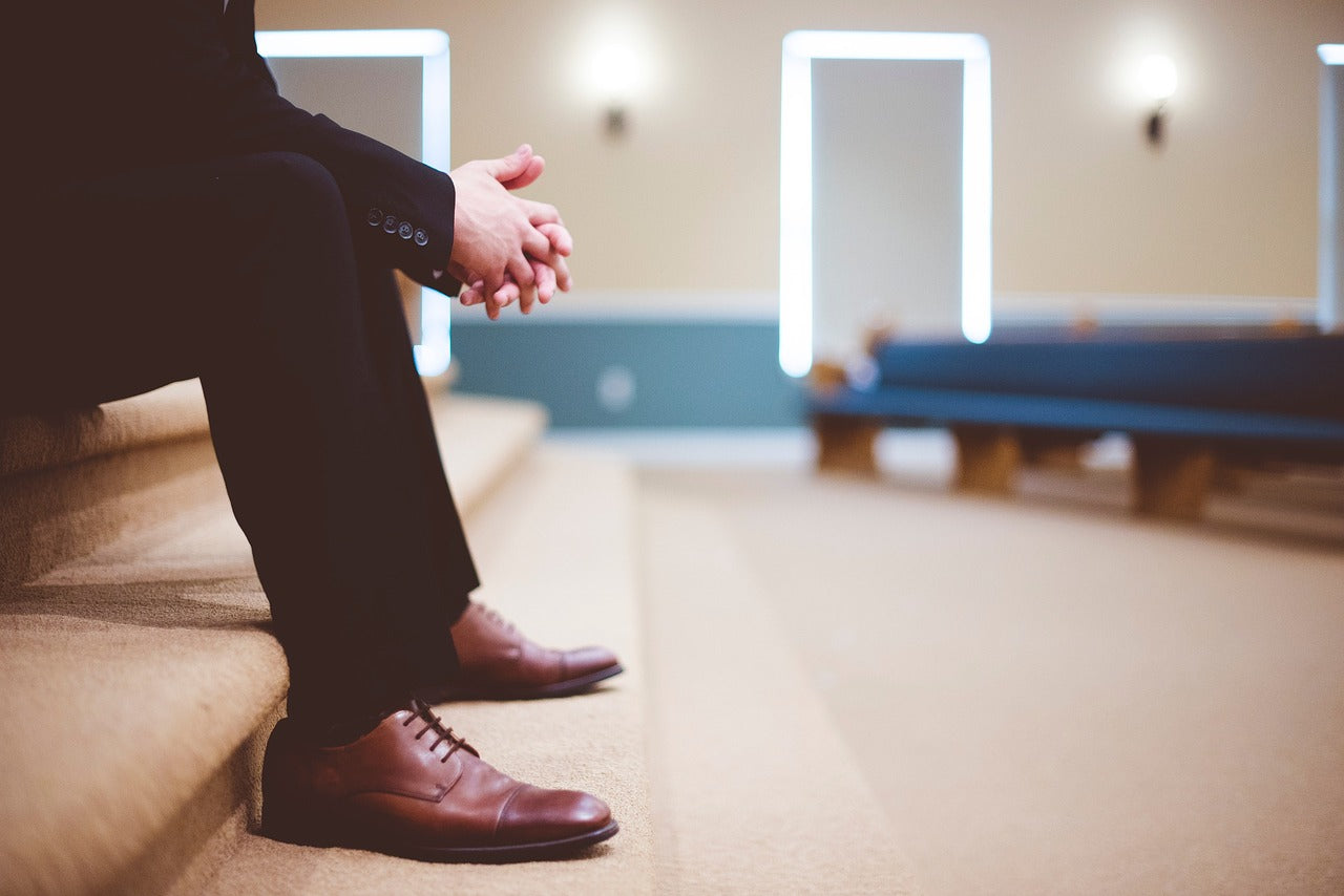 Can You Wear Black Pants with Brown Shoes? A Style Guide for the Moder Taelor.Style Can You Wear Black Pants with Brown Shoes? A Style Guide for the Moder Taelor.Style