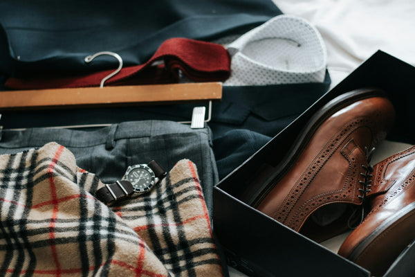 Men's clothing rental box