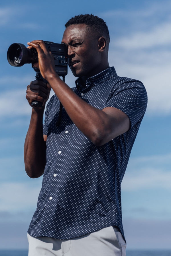 Mizzen + Main Navy Dot Print No-Tuck Trim Shirt