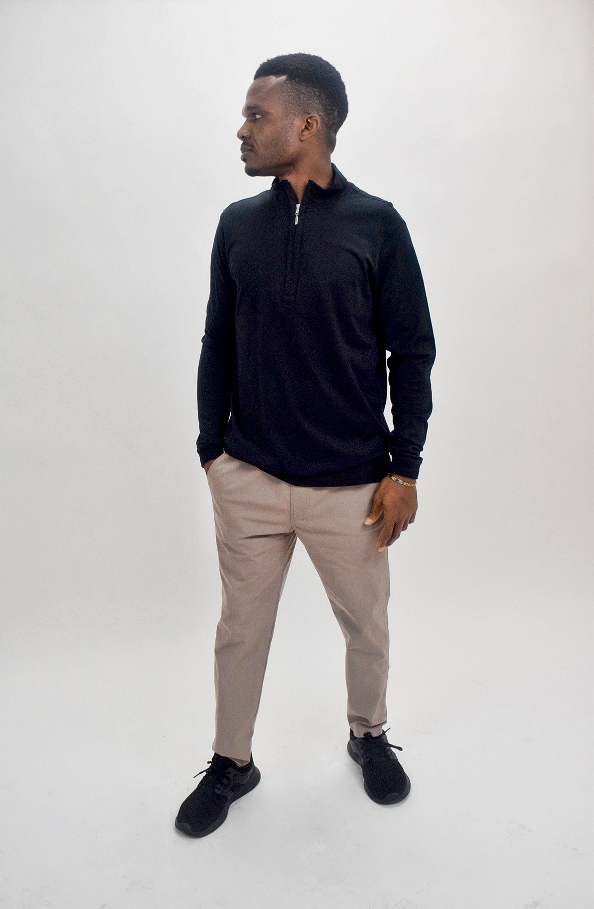 The RealReal,Left Coast Tee, Left Coast Tee Black Mock Neck Knit Quarter Zip Pullover, Black, Medium-42-TagM