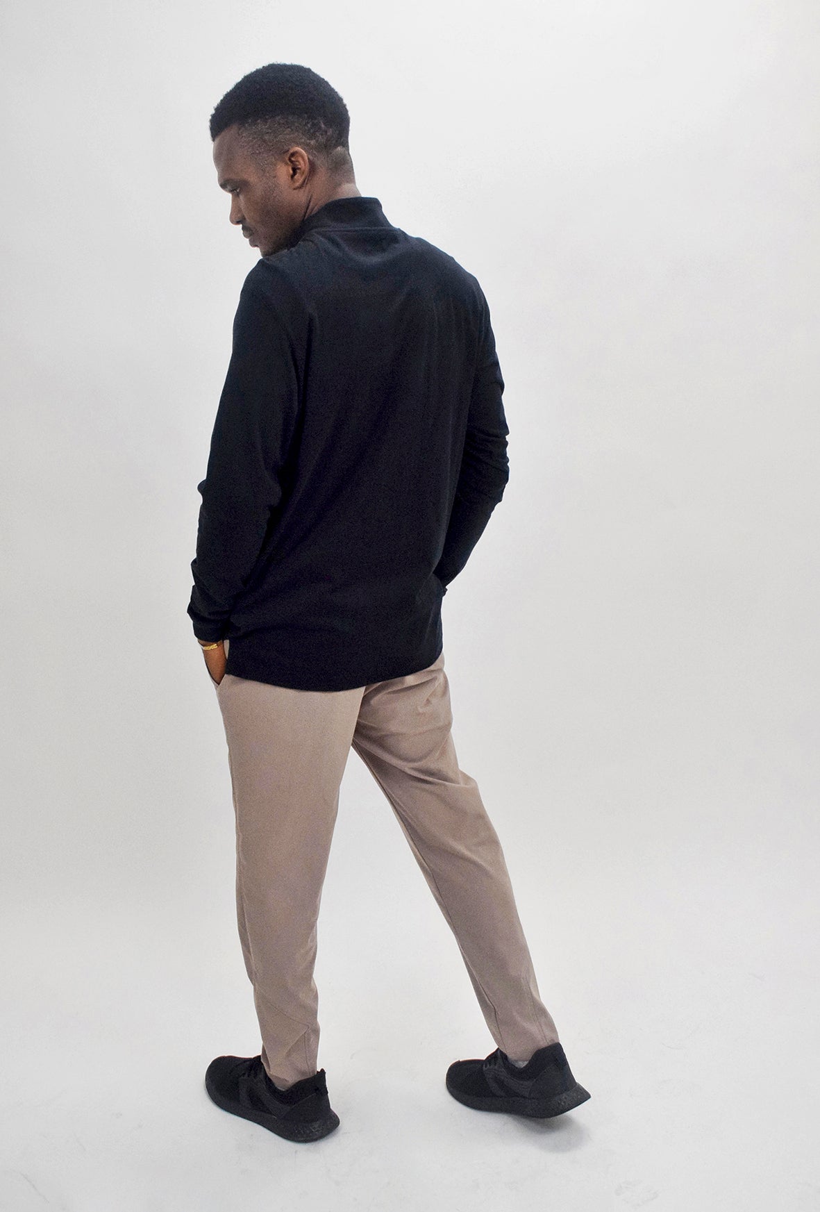 The RealReal,Left Coast Tee, Left Coast Tee Black Mock Neck Knit Quarter Zip Pullover, Black, Medium-42-TagM