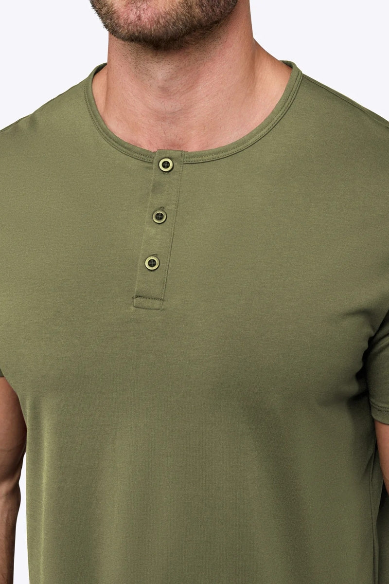 Wholesale,CUTS, CUTS Olive Green Curve-Hem Henley, Green, Small-39-TagSMedium-42-TagMLarge-44-TagLExtra Large-48-TagXLExtra Extra Large-50-TagXXL