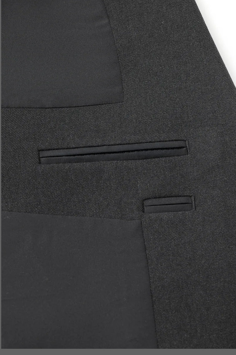 Direct From Brand,FYNE, FYNE Black Wrinkle Resistant Blazer, Black, Large-44-TagL