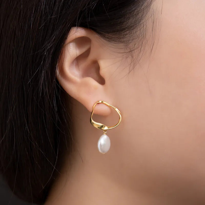 Olivia Yao, Olivia Yao Snow Pearl Ripple Earring, , 