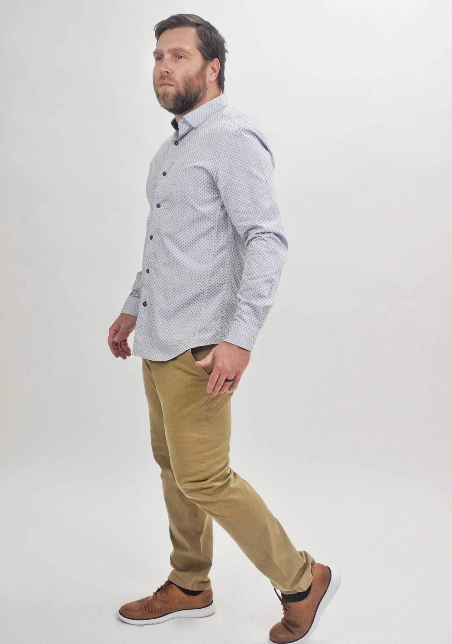 Faire,Spazio, Spazio White With Dotted Navy Line Diamond Print Long Sleeve Button Up Shirt, White, Extra Large-48-TagXL