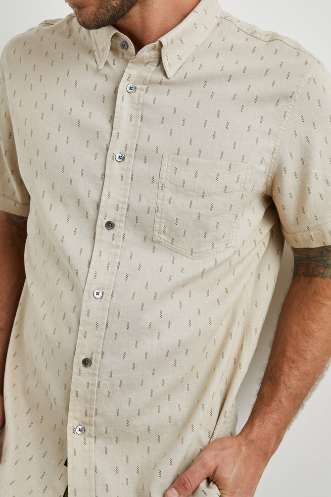 Wholesale,Rails, Rails Khaki Leaf Print Short Sleeve Linen Blend Shirt, Tan, Extra Extra Large-52-TagXXL