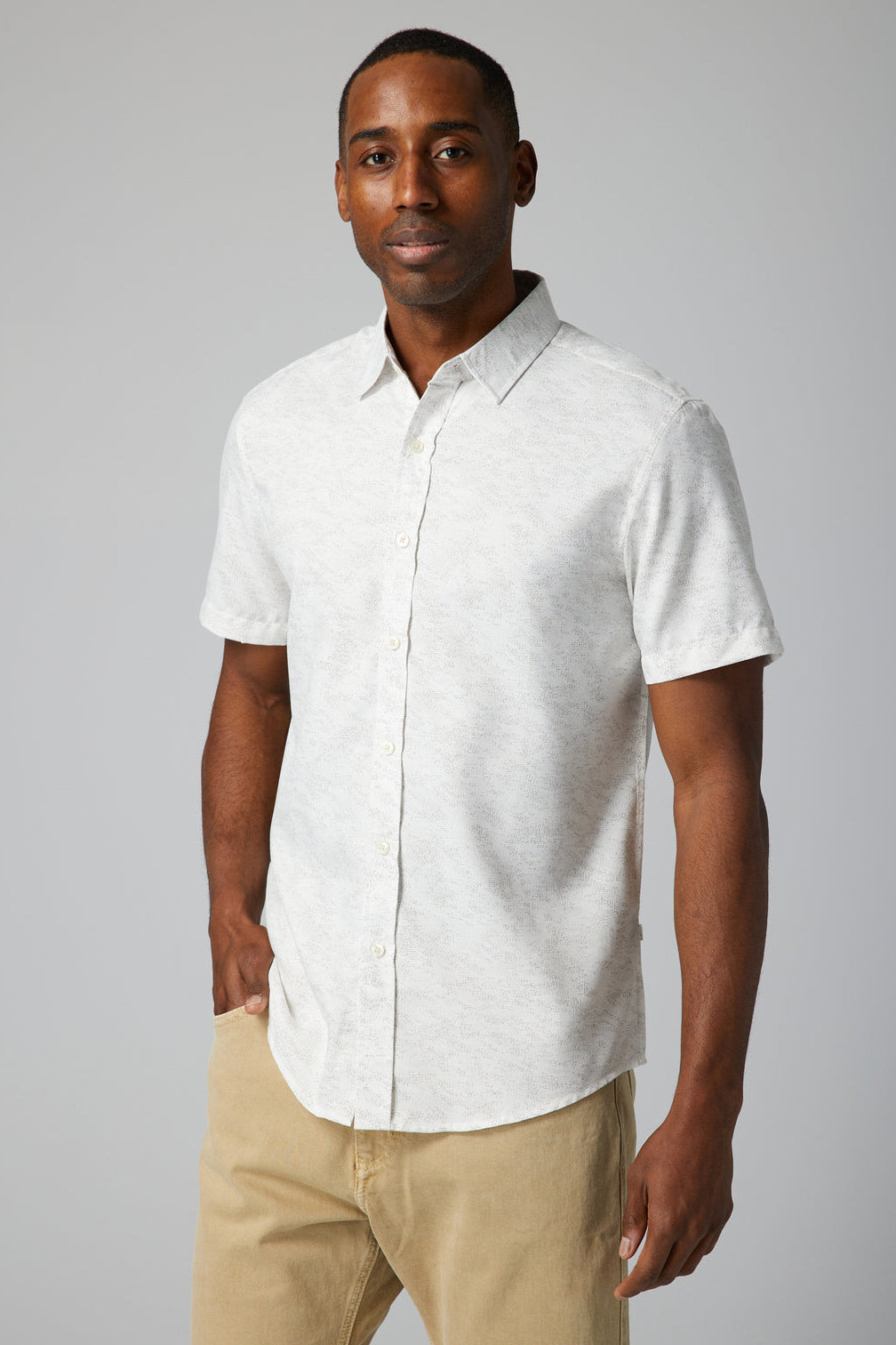 Faire,Julian & Mark, Julian & Mark White Abstract Print Short Sleeve Shirt, White, Large-46-TagL
