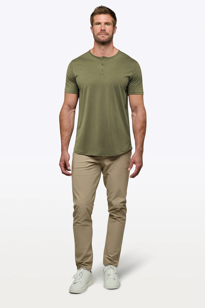 Wholesale,CUTS, CUTS Olive Green Curve-Hem Henley, Green, Small-39-TagSMedium-42-TagMLarge-44-TagLExtra Large-48-TagXLExtra Extra Large-50-TagXXL