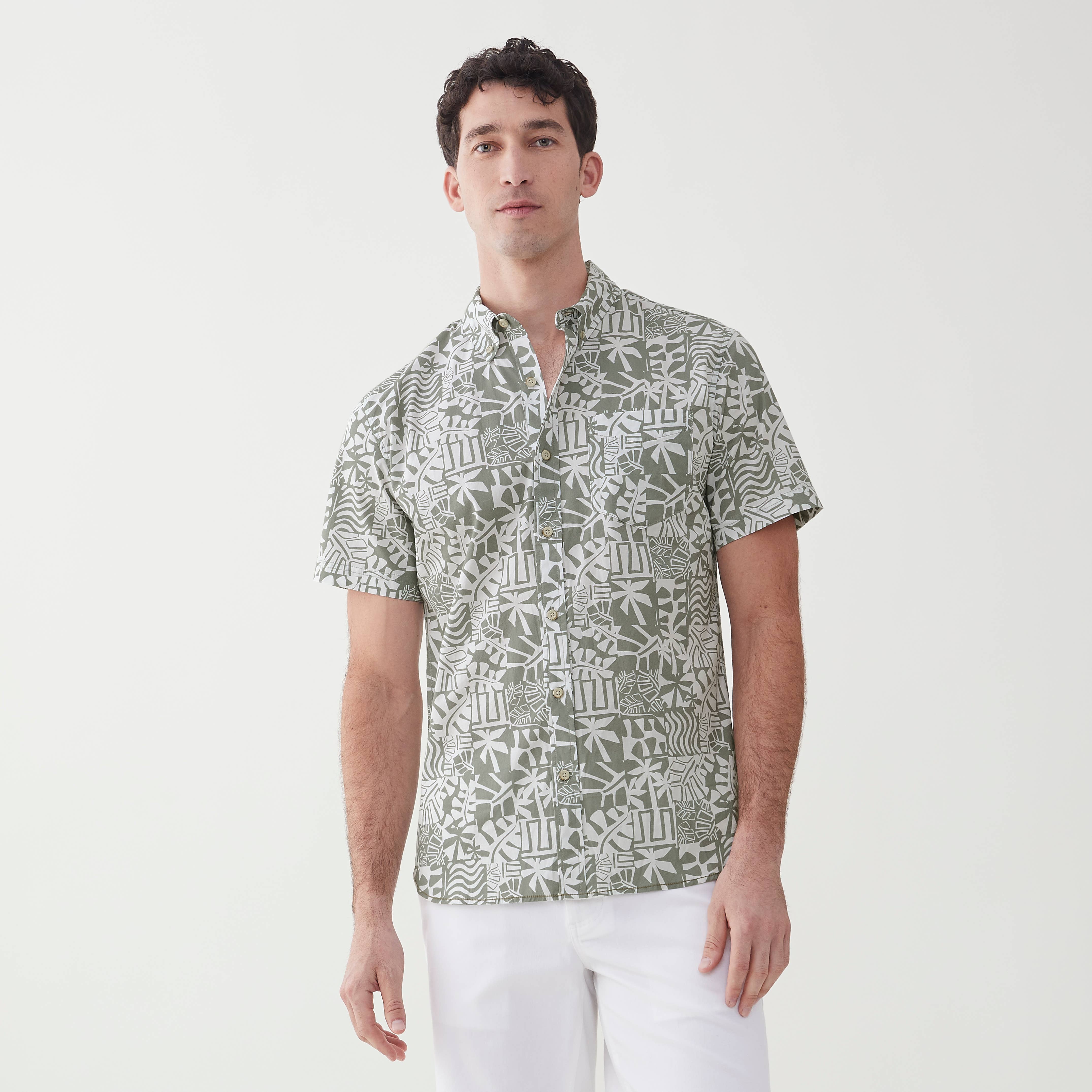 Faire,Surfside Supply, Surfside Supply Sage Green Tropical Leaf Print Short Sleeve Button Up Shirt, Green, Small-41-TagS