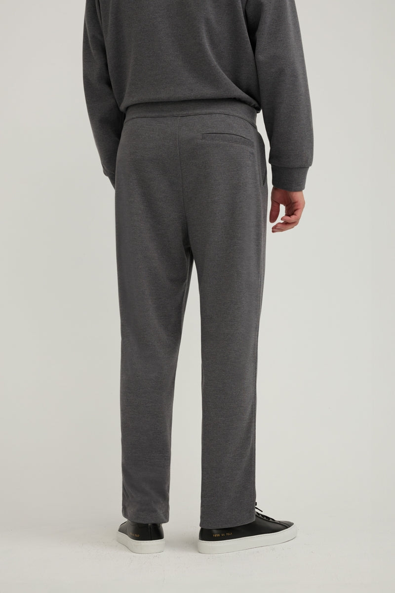 Direct From Brand,FYNE, FYNE Grey Temperature Control Pleated Sweatpants, Grey, 32W-30L-TagM34W-30L-TagL36W-30L-TagXL