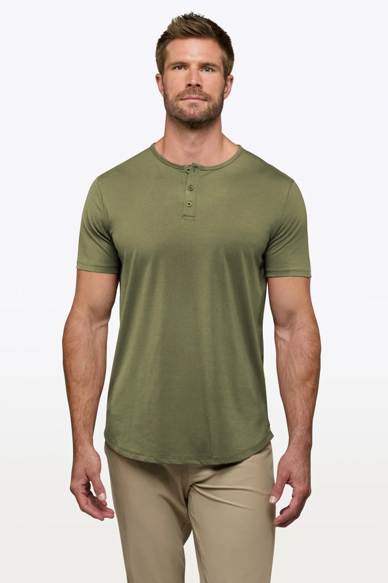 Wholesale,CUTS, CUTS Olive Green Curve-Hem Henley, Green, Small-39-TagSMedium-42-TagMLarge-44-TagLExtra Large-48-TagXLExtra Extra Large-50-TagXXL