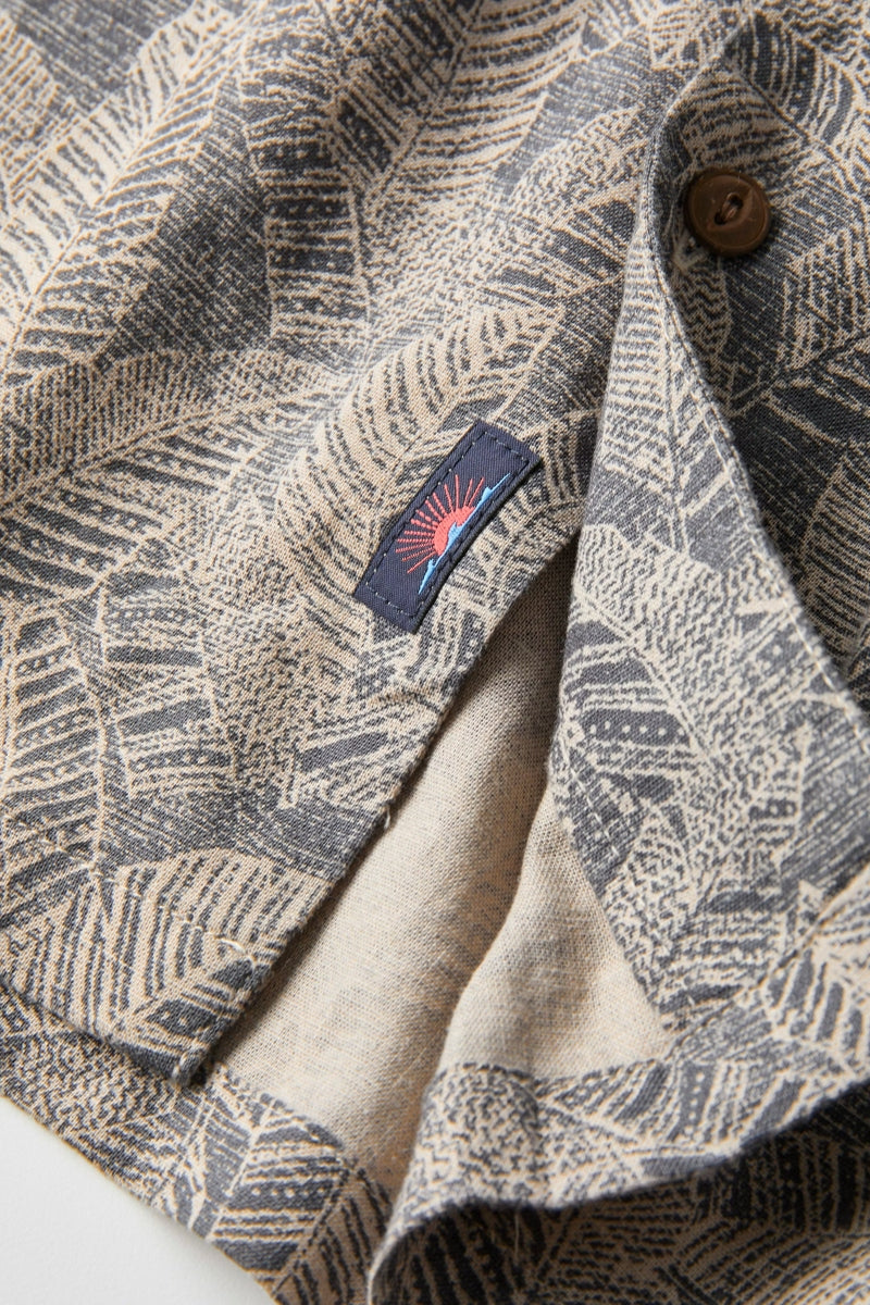 Wholesale,Faherty, Faherty Graphite Tropical Print Camp Shirt, Grey, Small-41-TagSMedium-43-TagMLarge-46-TagLExtra Large-49-TagXLExtra Extra Large-52-TagXXL