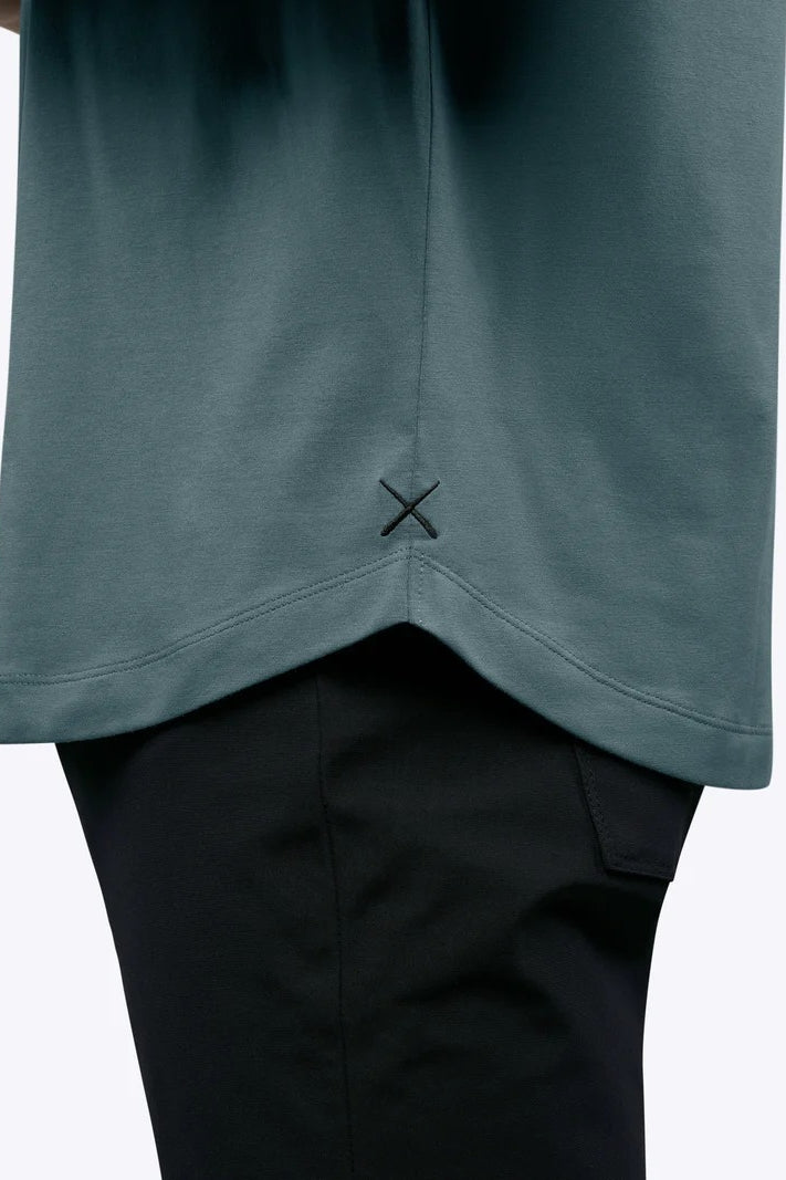 Wholesale,CUTS, CUTS Green Curve-Hem Henley, Green, Small-39-TagSMedium-42-TagMLarge-44-TagLExtra Large-48-TagXLExtra Extra Large-50-TagXXL