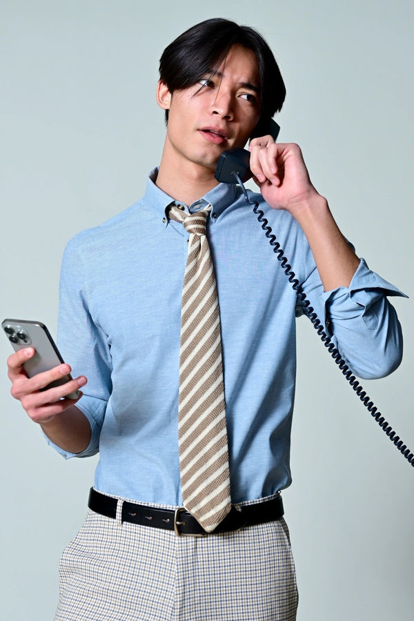 Paisley & Gray Blue Chambray Button Down Shirt