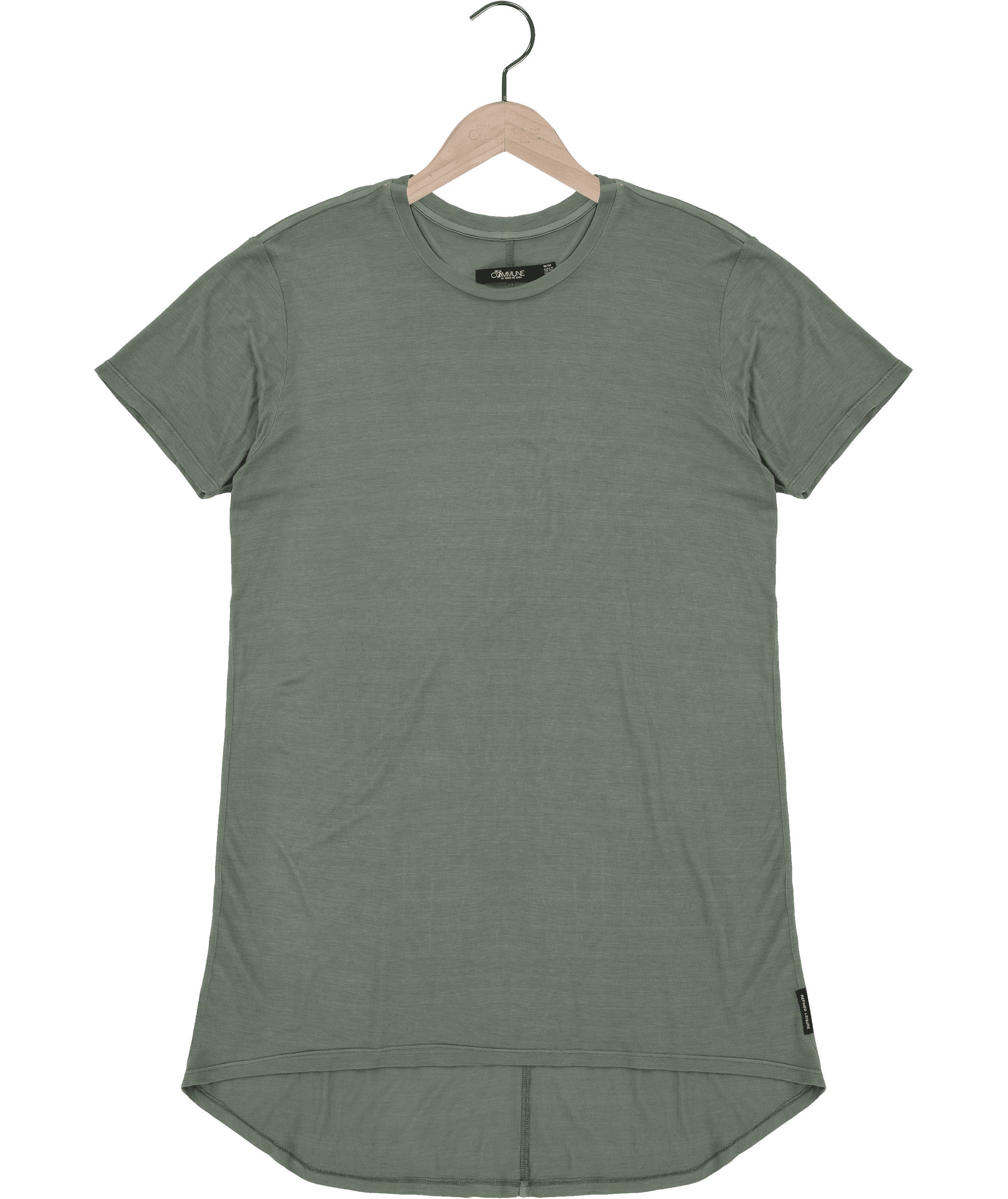 Taelor.Style, Reese De Luca Green Elongated High Low T-Shirt, Green, Medium-44-TagM