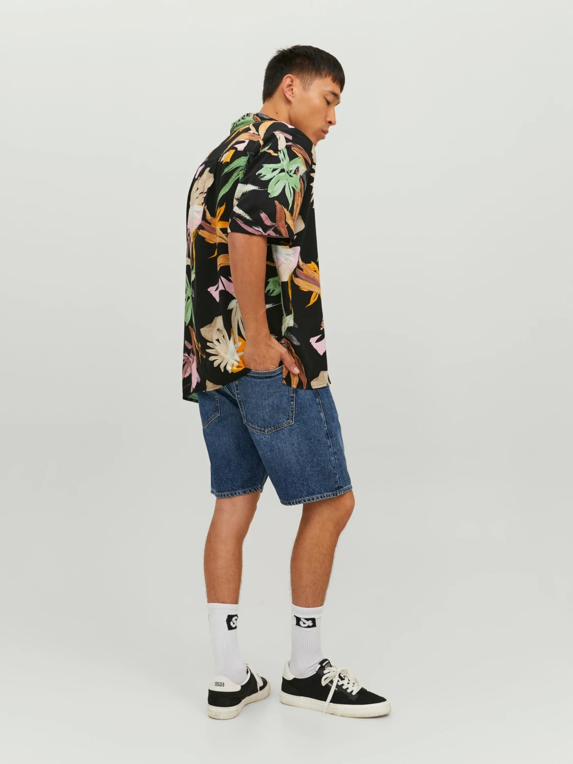 Wholesale,Jack & Jones, Jack & Jones Black Tropical Print Resort Shirt Short Sleeve, Black, Extra Large-50-TagXL