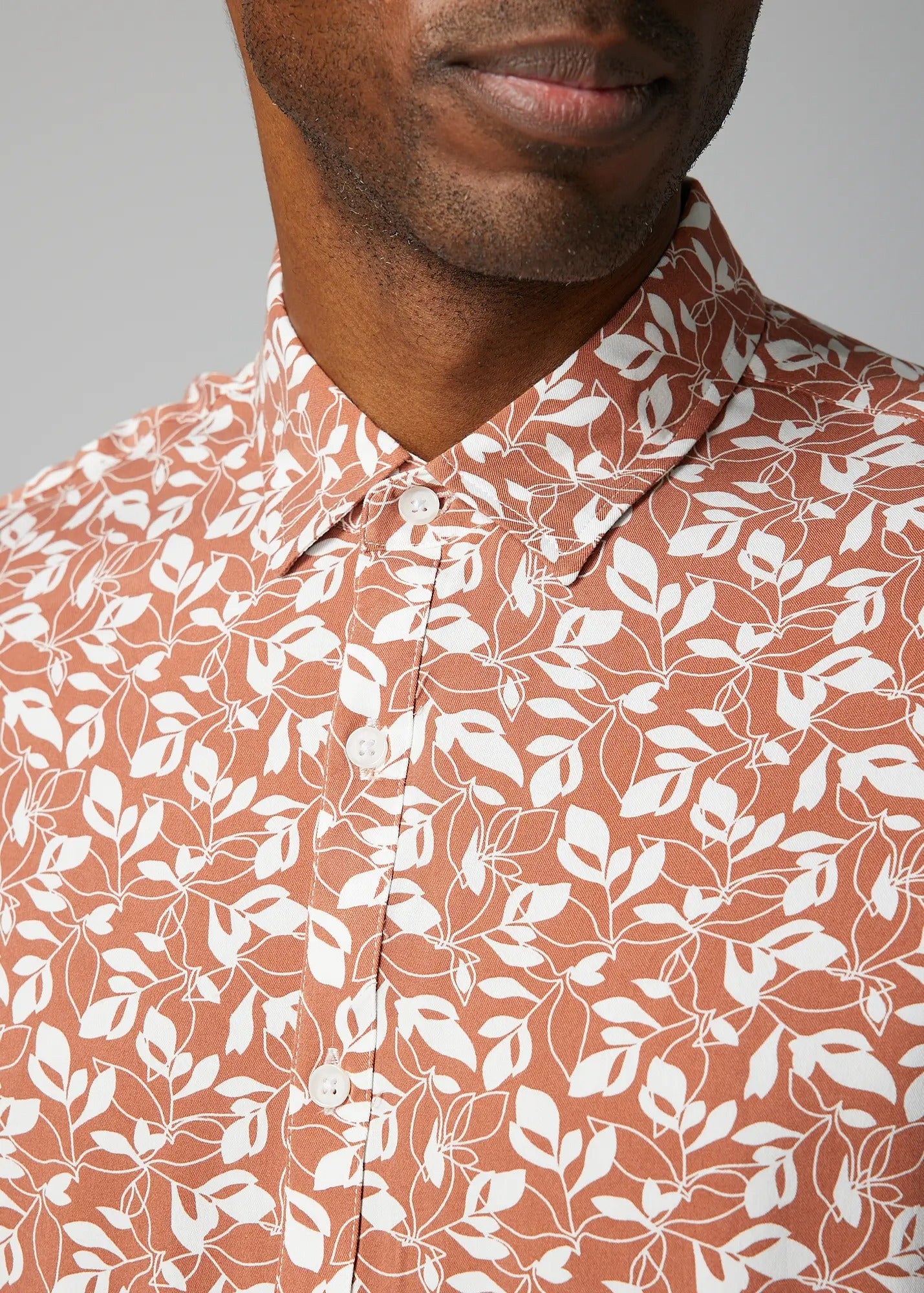 Faire,Julian & Mark, Julian & Mark Rust Floral Short Sleeve Button Up Shirt, Orange, Large-46-TagL