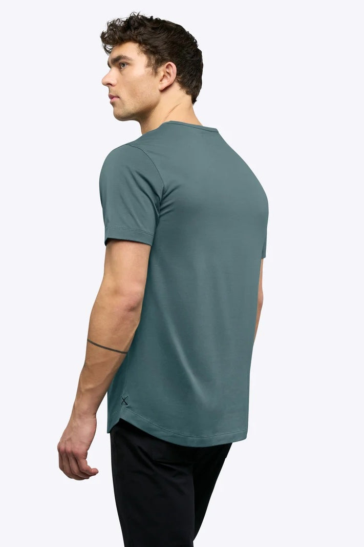 Wholesale,CUTS, CUTS Green Curve-Hem Henley, Green, Small-39-TagSMedium-42-TagMLarge-44-TagLExtra Large-48-TagXLExtra Extra Large-50-TagXXL