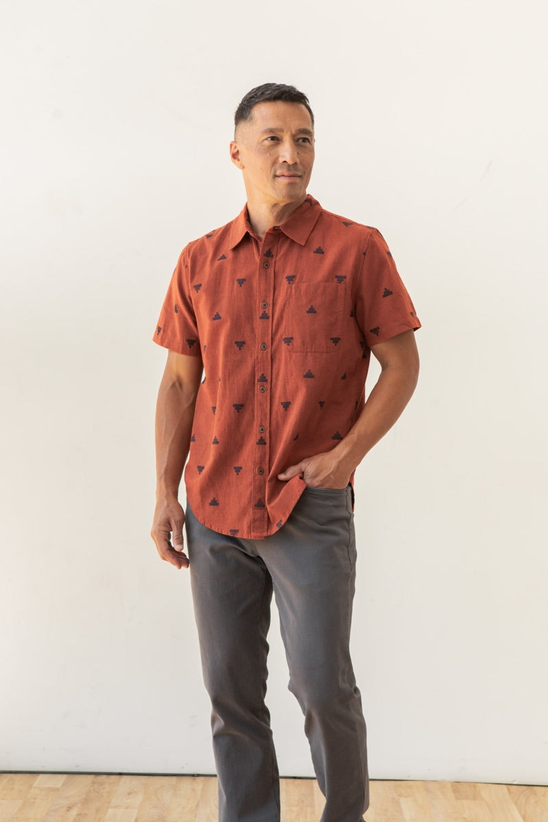 Faire,Bridge & Burn, Bridge & Burn  Rust Fil-Coupé  Pyramid Print Shirt, Red, Large-46-TagL