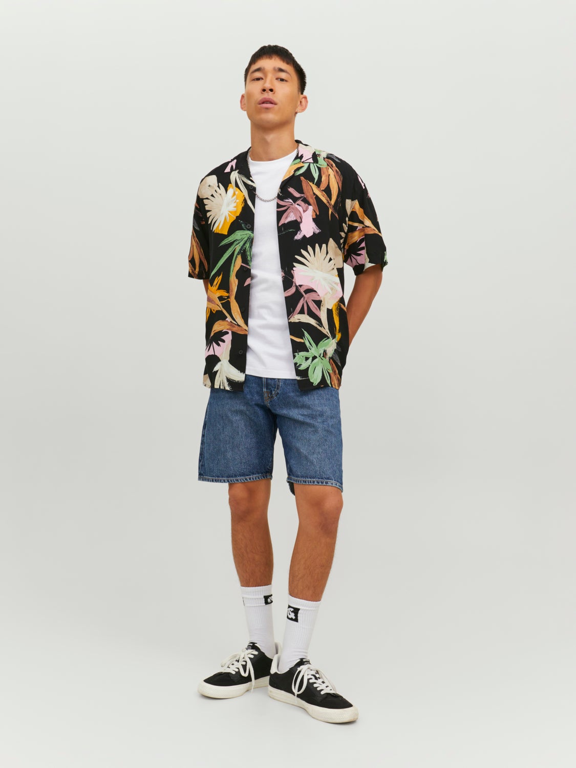 Wholesale,Jack & Jones, Jack & Jones Black Tropical Print Resort Shirt Short Sleeve, Black, Large-46-TagL