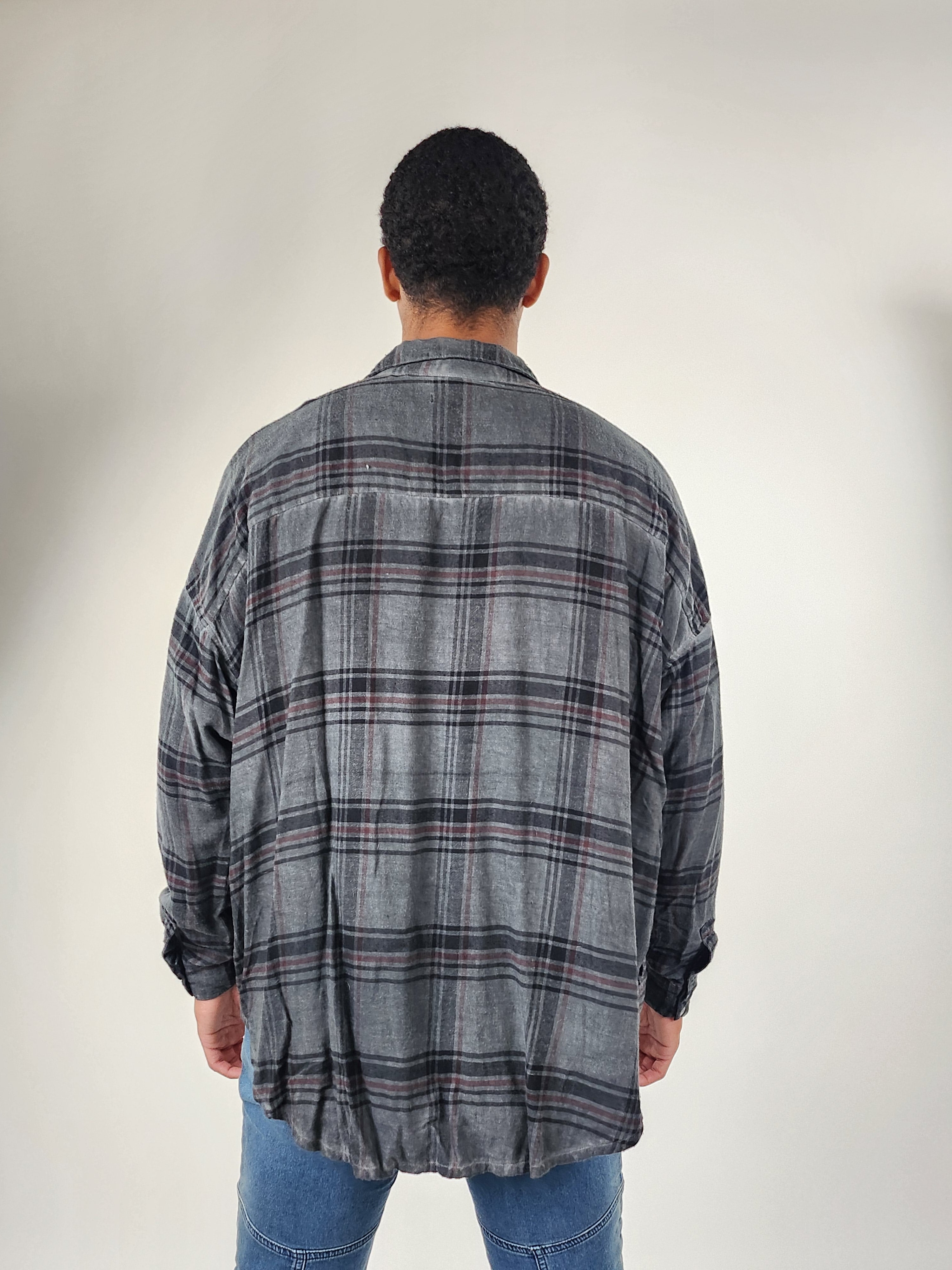 Wholesale,Reesedeluca, Reese De Luca Grey Plaid Long Sleeve Snap Button Up Shirt with Side Pockets, Grey, Medium-54-TagM