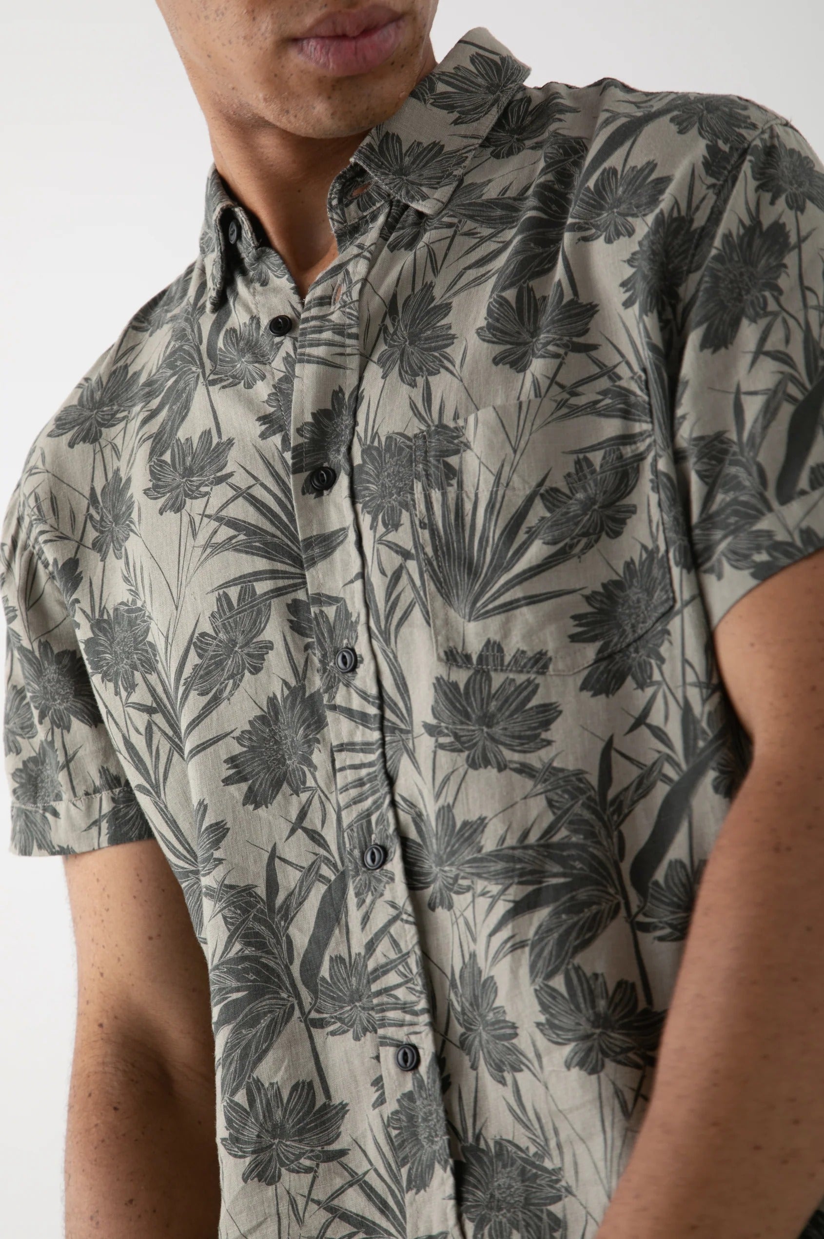 Wholesale,Rails, Rails Tan Jungle Print Short Sleeve Button Up Shirt, Tan, Large-46-TagL
