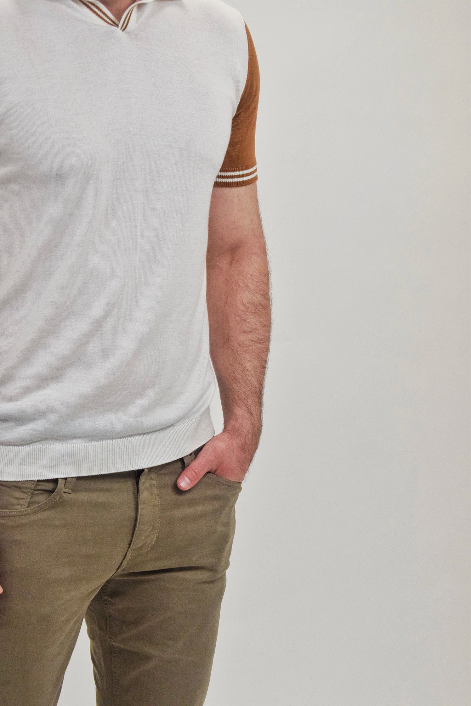 Wholesale,Suit Sartoria, Suit Sartoria Cream With Dark Orange Contrast Sleeve Buttonless Knit Short Sleeve Polo, White, Extra Large-45-TagXLLarge-44-TagLMedium-42-TagM