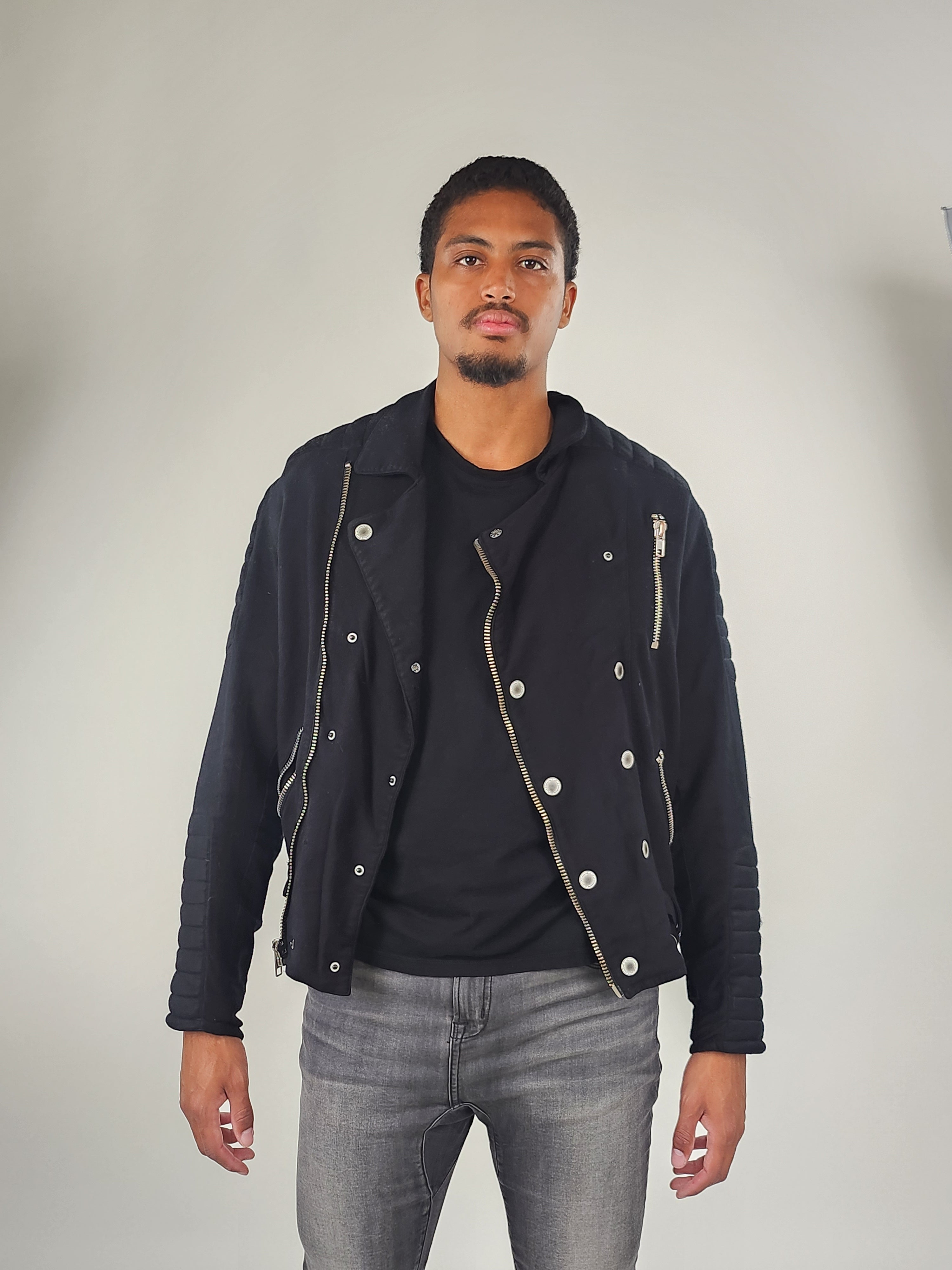 Wholesale,Reesedeluca, Reese De Luca Black Long Sleeve Jacket with Padded Sleeves and Shoulders, Black, Medium-44-TagM