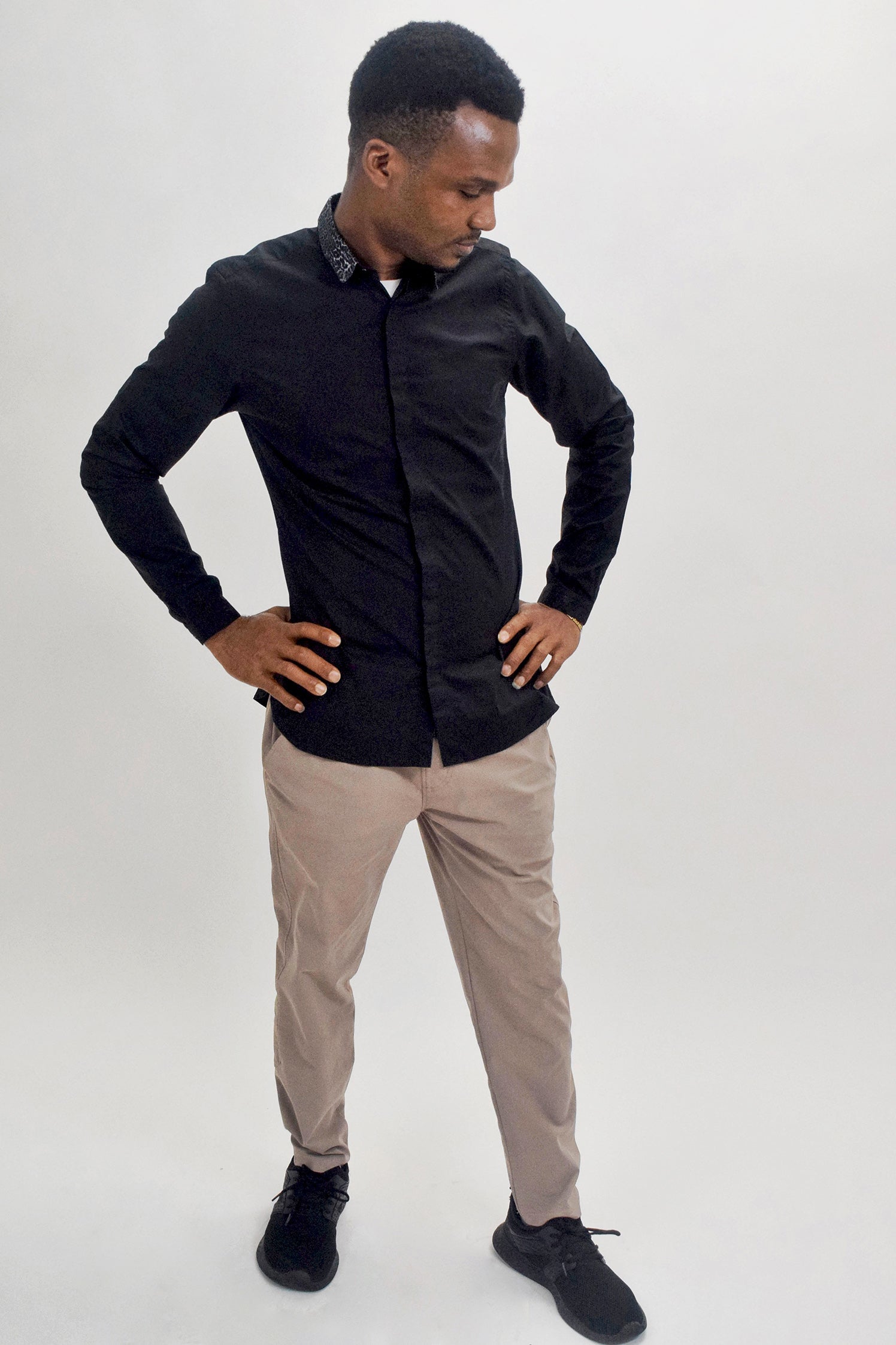 The RealReal,The Kooples, The Kooples Black Button Up Shirt With Contrast Animal Print Collar, Black, Small-41-TagS