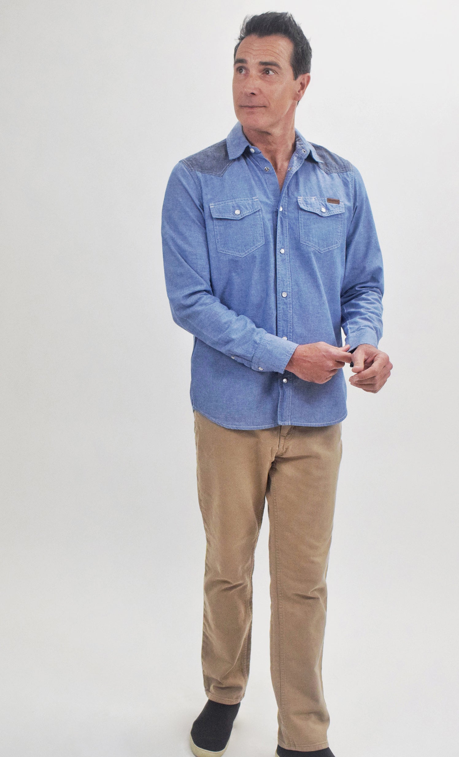 The RealReal,Carhartt, Carhartt Blue Long Sleeve Western Slim Button Up Shirt, Blue, Large-44-TagL