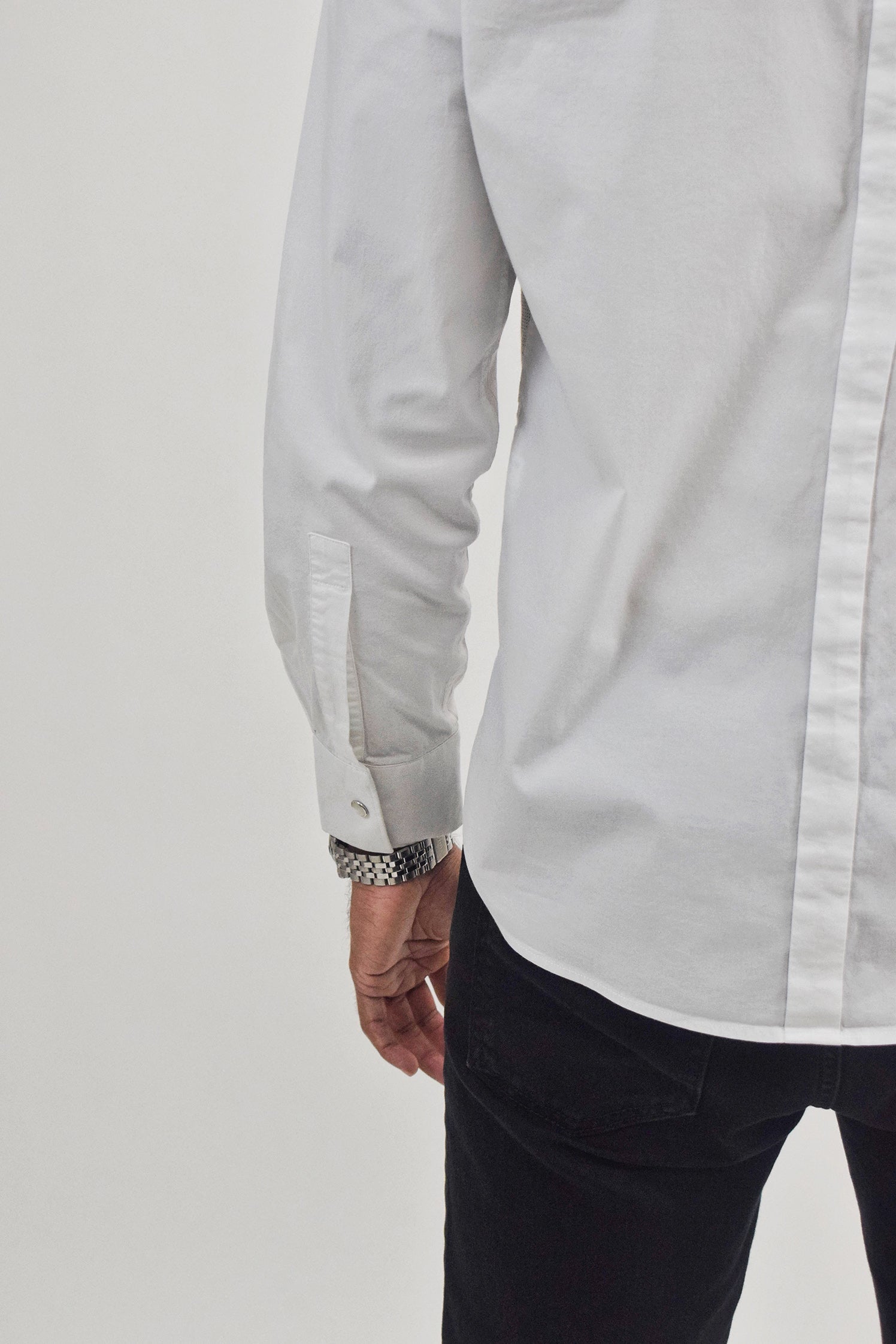 The RealReal,Karl Lagerfeld, Karl Lagerfeld White Snap Closure Floral Panel Button Up Shirt, White, Large-45-TagL