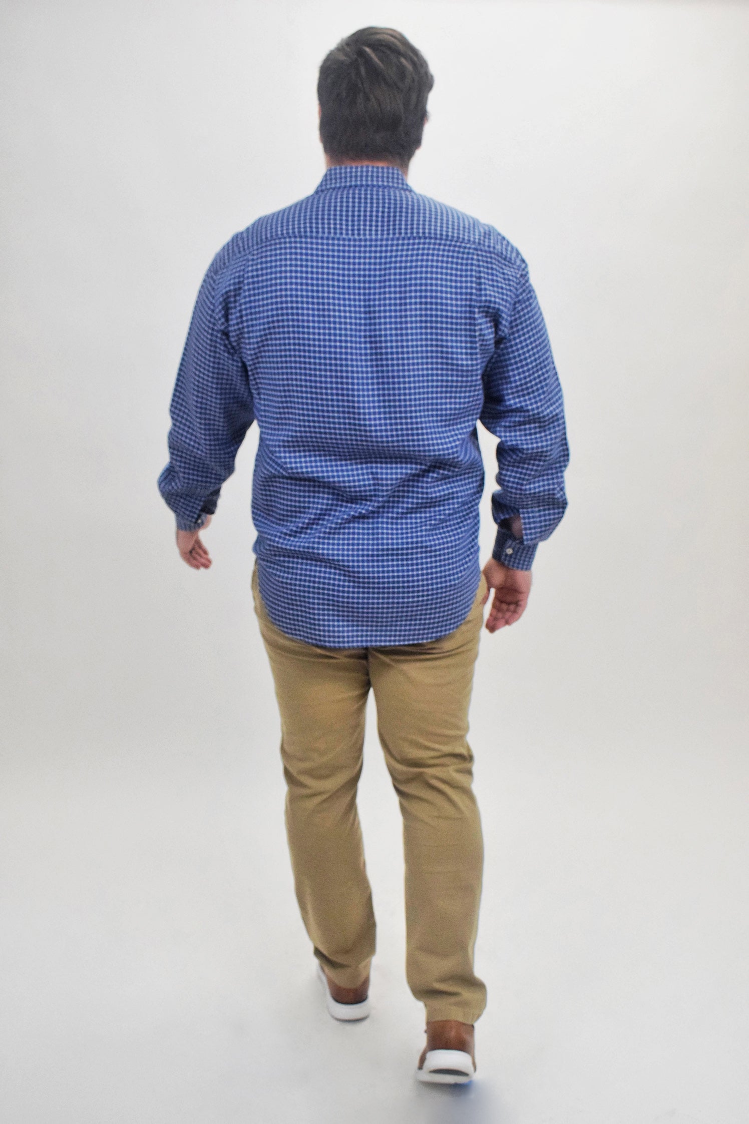 The RealReal, Barney's New York Blue Mini Grid Print Button Up Shirt, Blue, Extra Large-48-TagXL