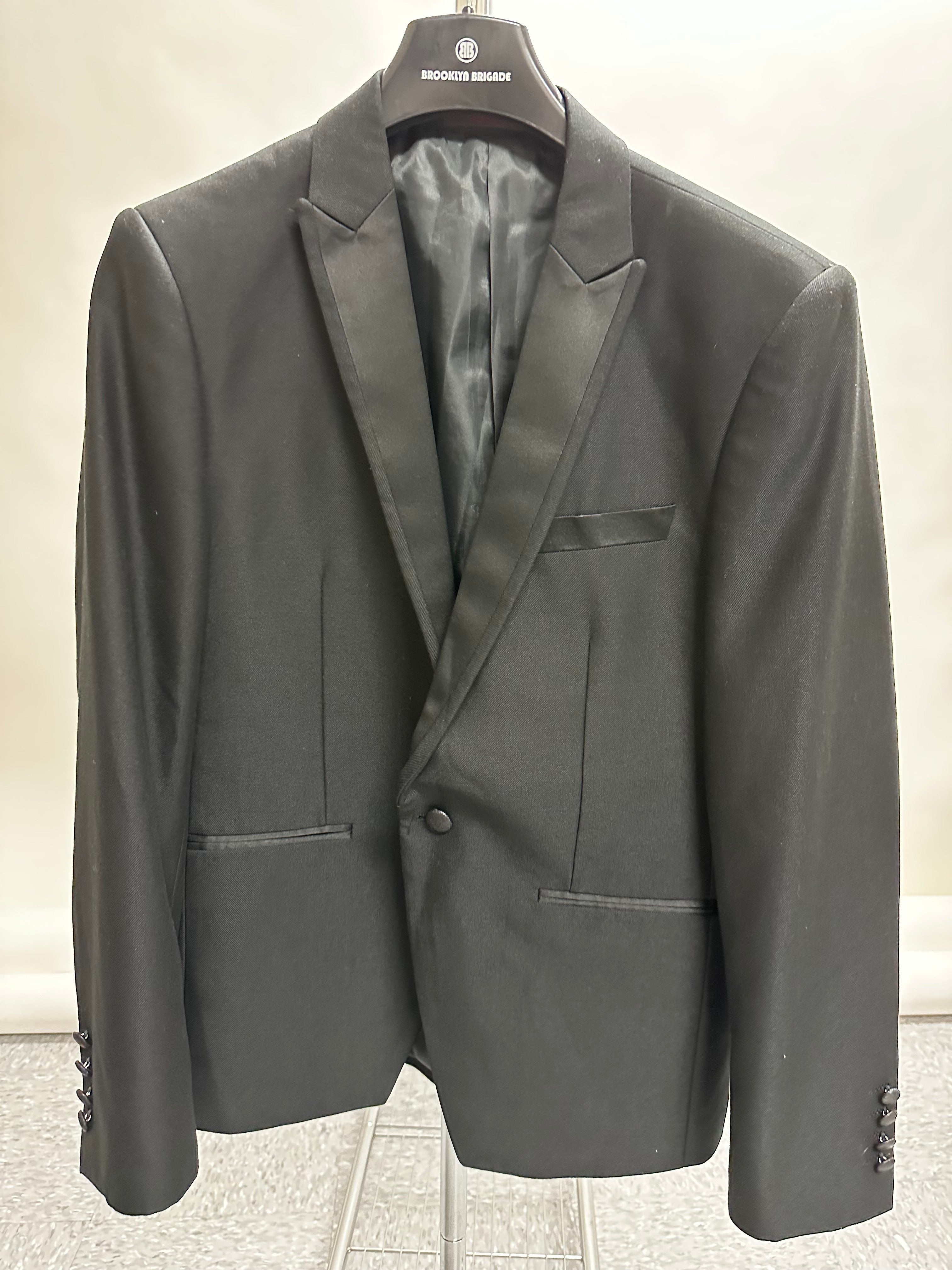 Other,Venice, Venice Black with Satin Lapels Twill Blazer, Black, Small-42-Tag48