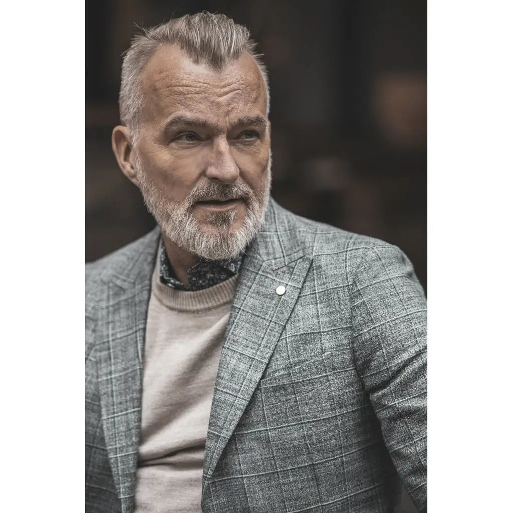 Faire,2Blind2C, 2Blind2C Tan Merino Wool Vneck Sweater, Tan, Medium-40-TagL