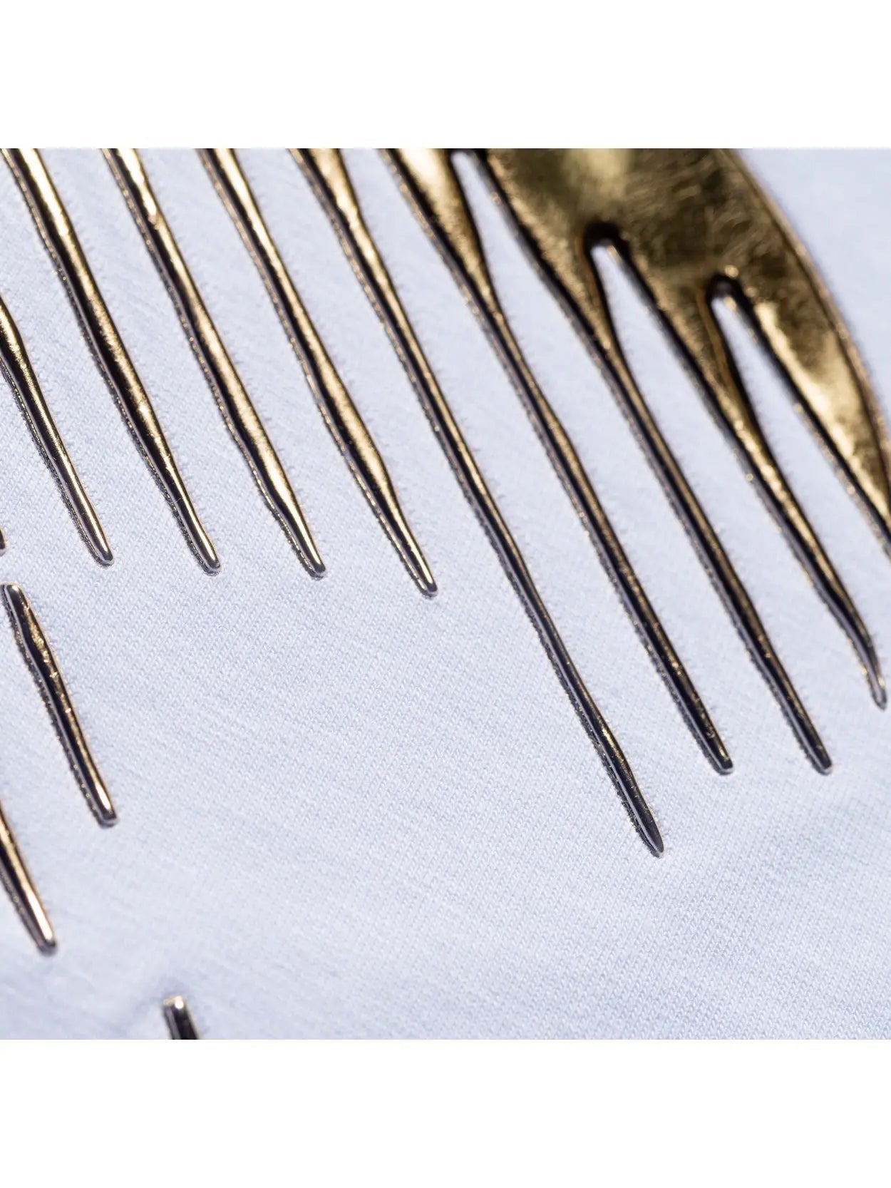 Faire,Eight X, Eight X White Gold Skull Puff Paint T-Shirt, White, Extra Large-47-TagXXLExtra Large-46-TagXLLarge-44-TagXLMedium-42-TagLMedium-42-TagMMedium-40-TagS