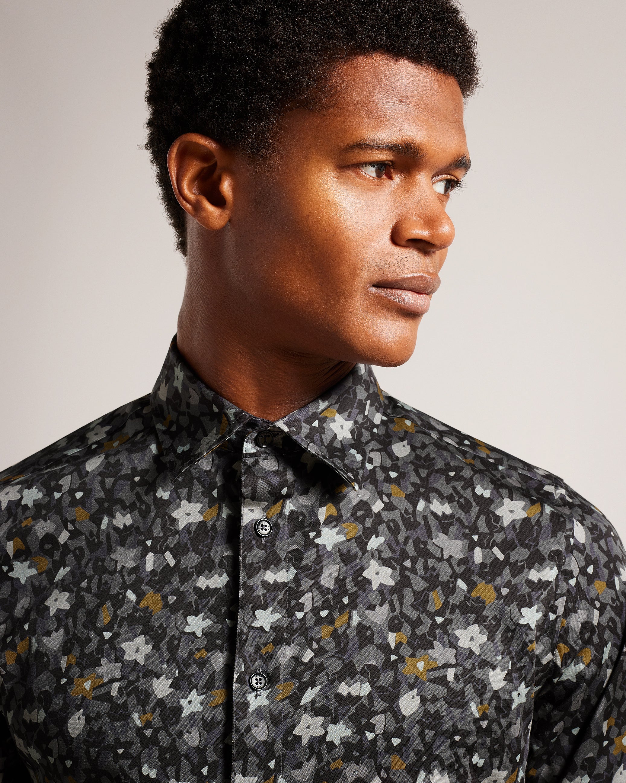 Ted Baker Grey/Black Floral Print Torted Woven Shirt – Taelor.Style