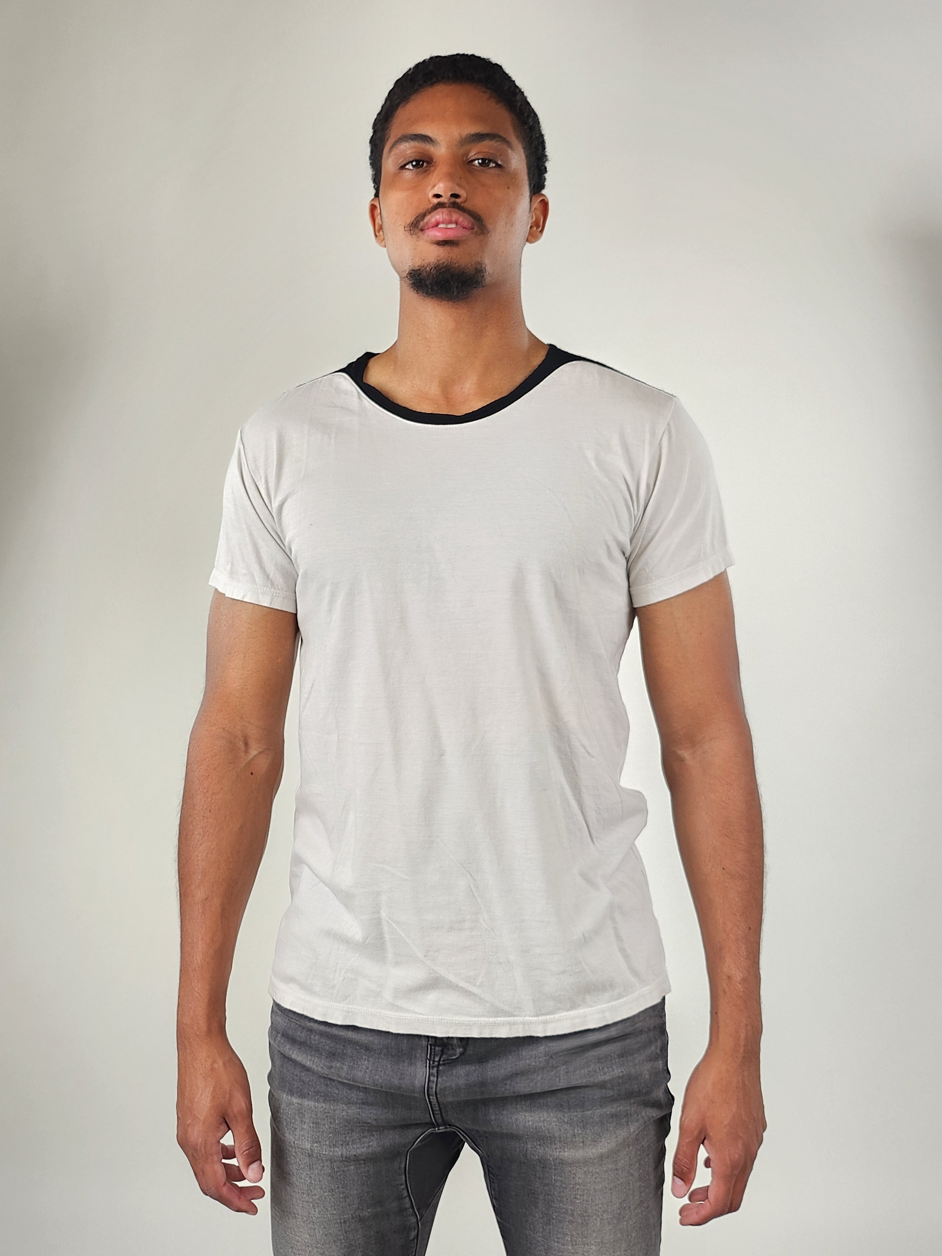 Wholesale,Reesedeluca, Reese De Luca White Short Sleeve T-Shirt with Black Rib Contrast, Unknown, Unknown