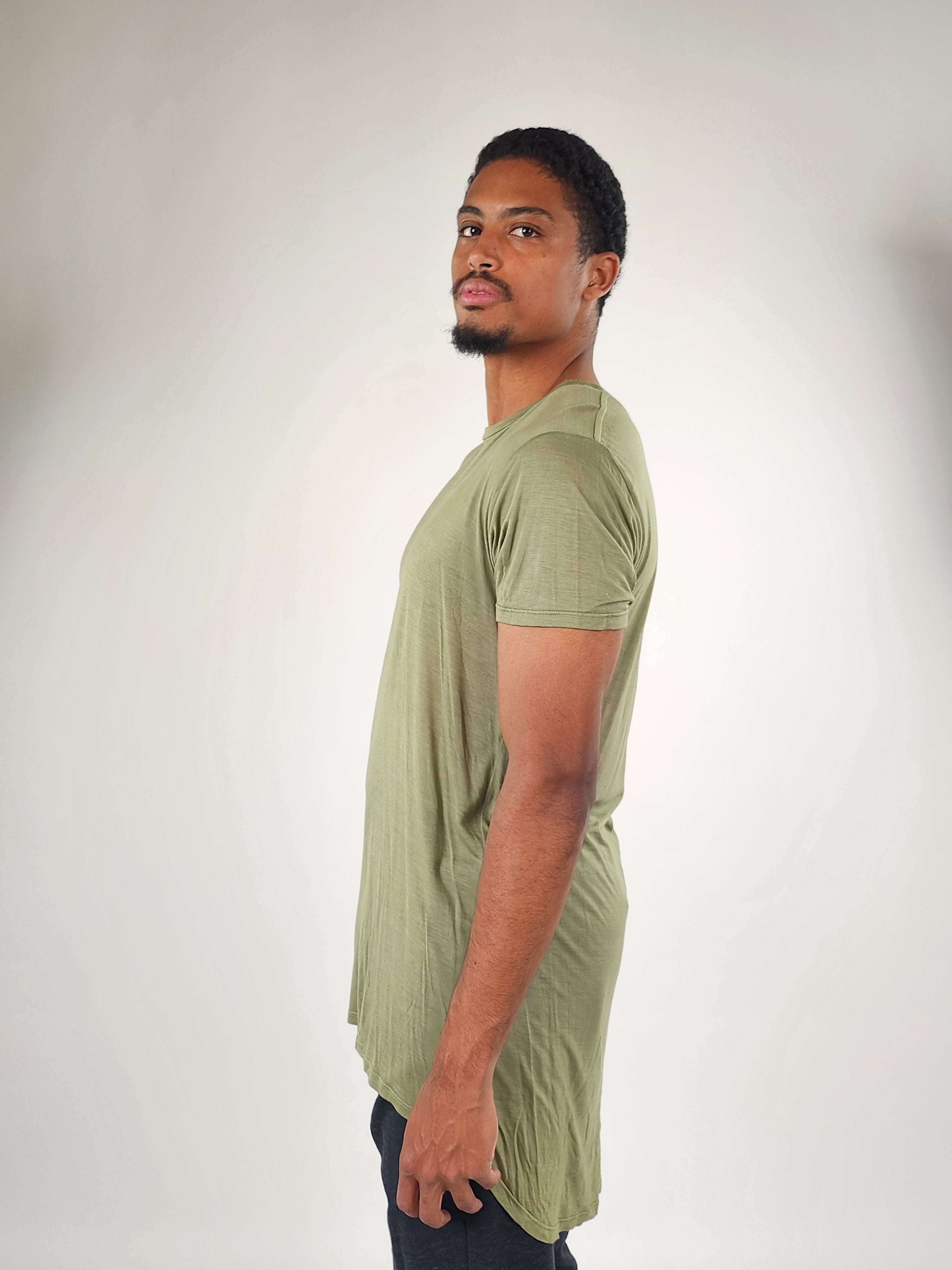 Wholesale,Reesedeluca, Reese De Luca Olive Short Sleeve T-Shirt with Droptail Hem, Green, Medium-41-TagM