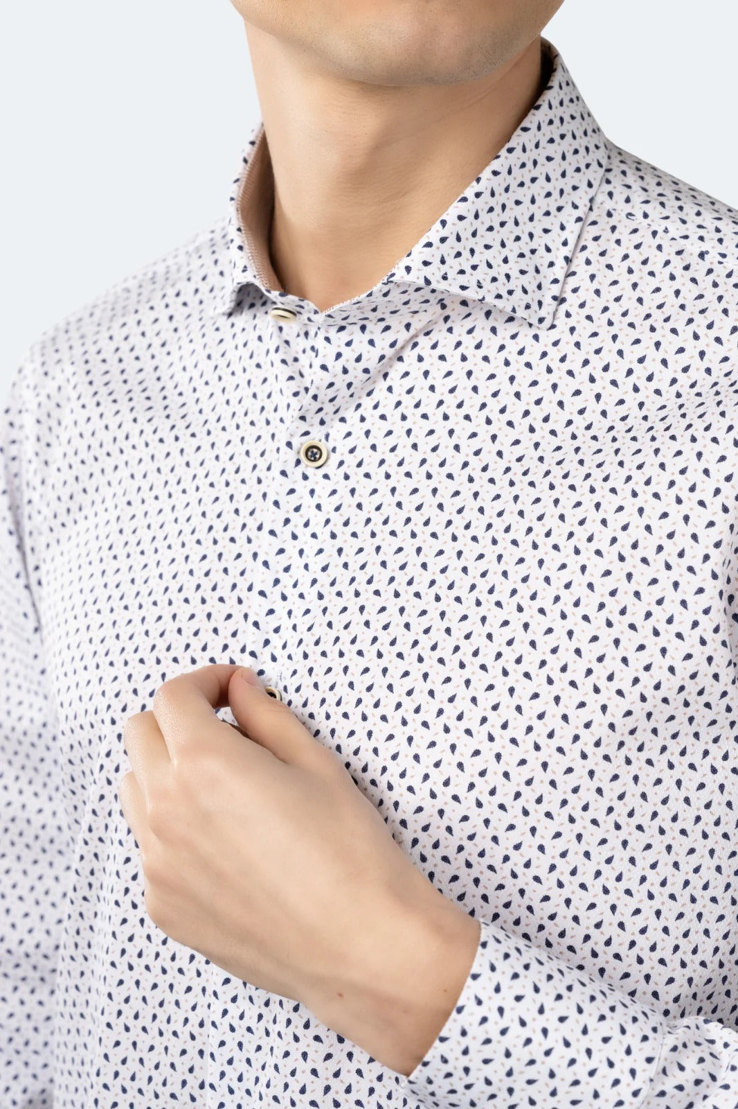 Wholesale,Luchiano Visconti, Luchiano Visconti White with Tiny Navy Petals and Gold Dots Jacquard Shirt, White, Small-42-TagSMedium-44-TagMLarge-46-TagLExtra Large-48-TagXLExtra Extra Large-50-TagXXL