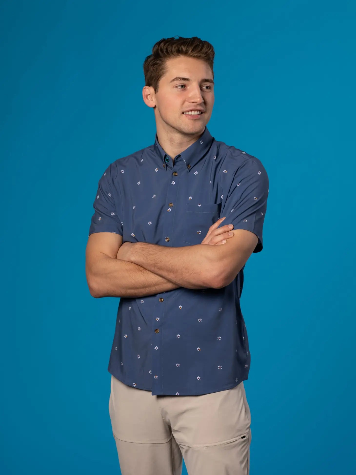 Faire,&Collar, &Collar Dark Blue With Daisy Print Short Sleeve Button Up Shirt, Blue, Large-44-TagXLExtra Large-50-TagLLarge-46-TagMMedium-42-TagS