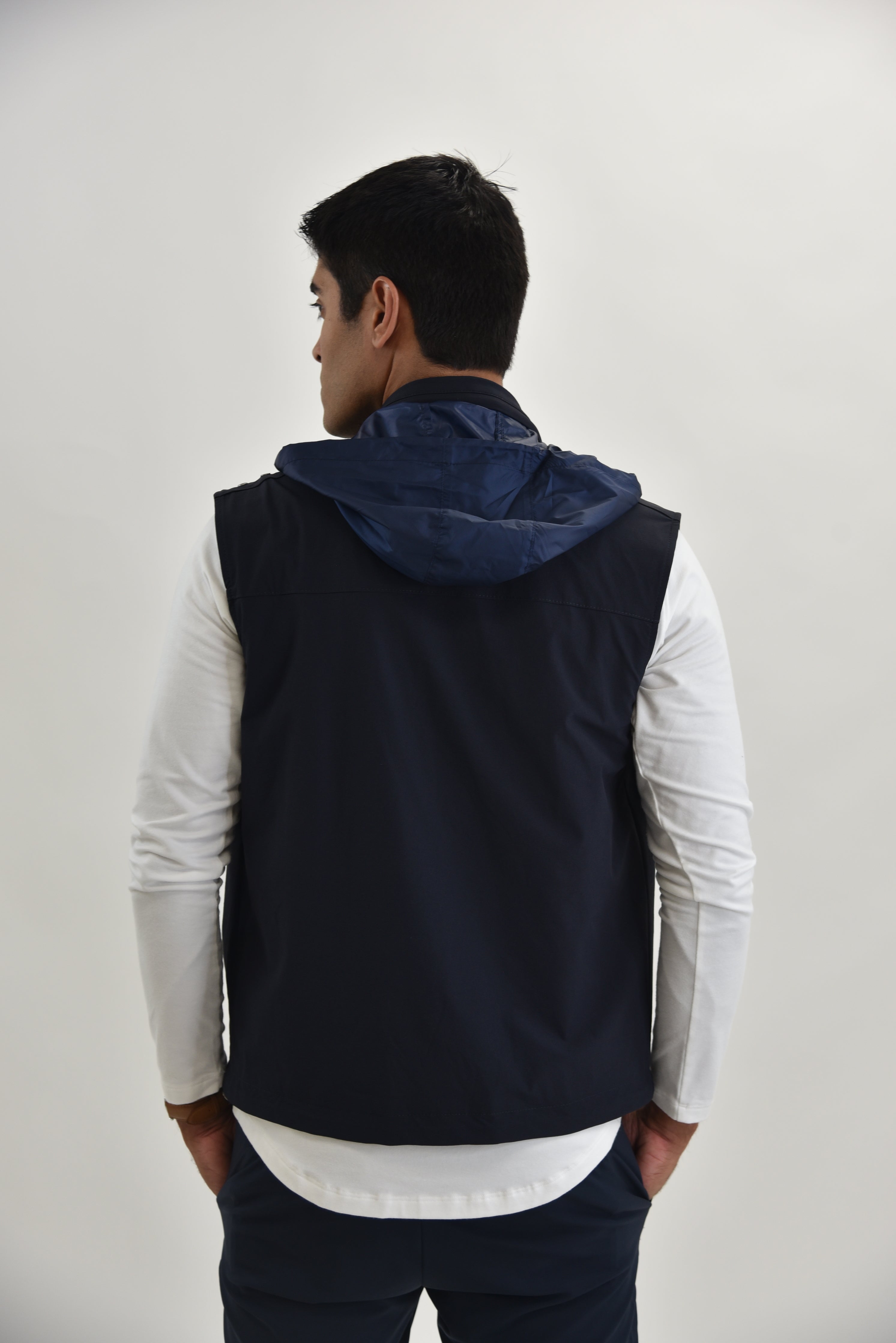 The RealReal,Opening Ceremony, Jakamen Navy Nylon Hooded Vest With Chest Pockets, Blue, Extra Large-50-Tag58Large-48-Tag56Large-47-Tag54Medium-43-Tag50Small-42-Tag48Medium-45-Tag52