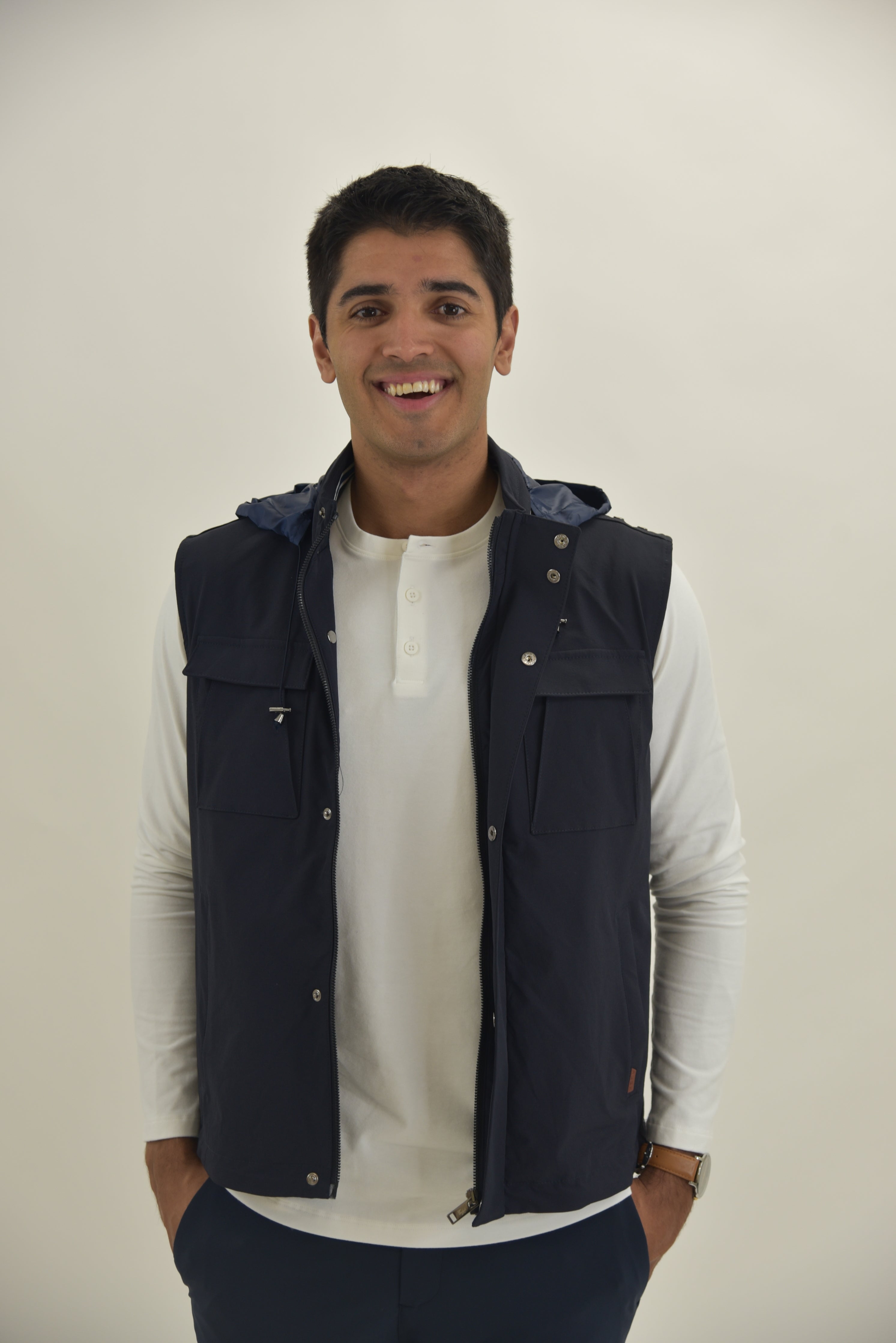 The RealReal,Opening Ceremony, Jakamen Navy Nylon Hooded Vest With Chest Pockets, Blue, Extra Large-50-Tag58Large-48-Tag56Large-47-Tag54Medium-43-Tag50Small-42-Tag48Medium-45-Tag52