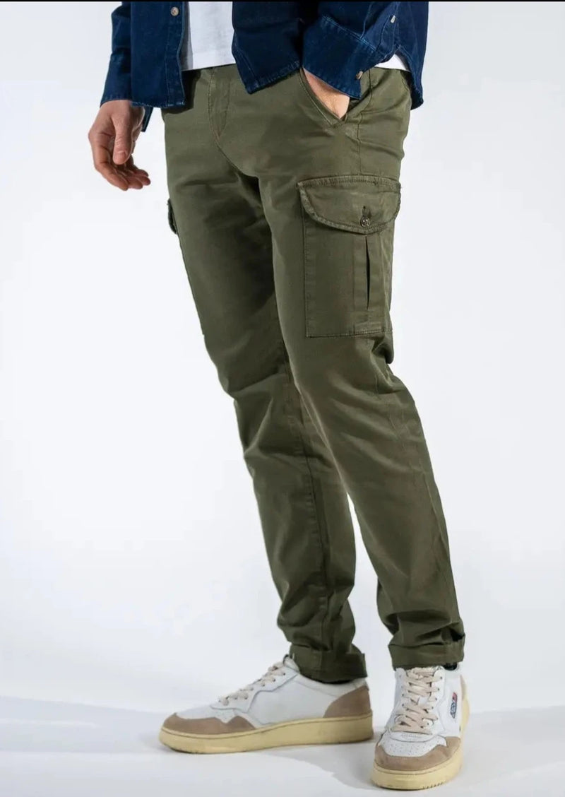 HIGH WAISTED CARGO PANTS in Olive | VENUS