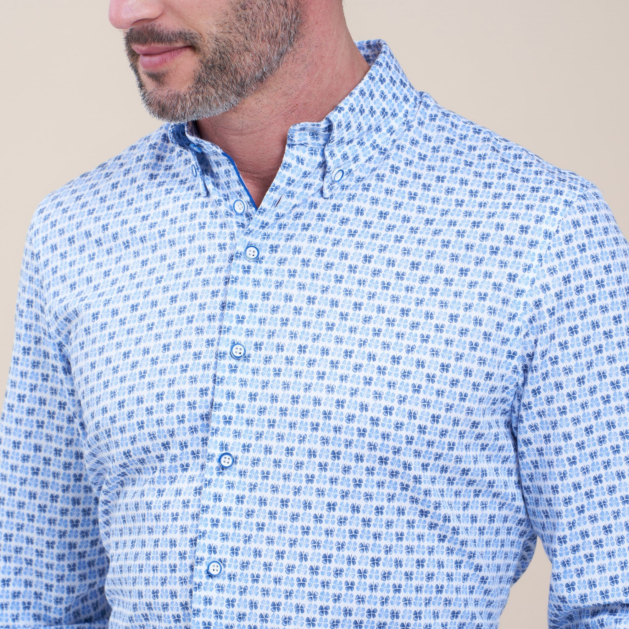 Brand Partner,R2 Amsterdam, R2 Amsterdam White With Light Blue And Navy 4 Clover Print Textured Long Sleeve Button Up Shirt, White, Large-46-Tag41