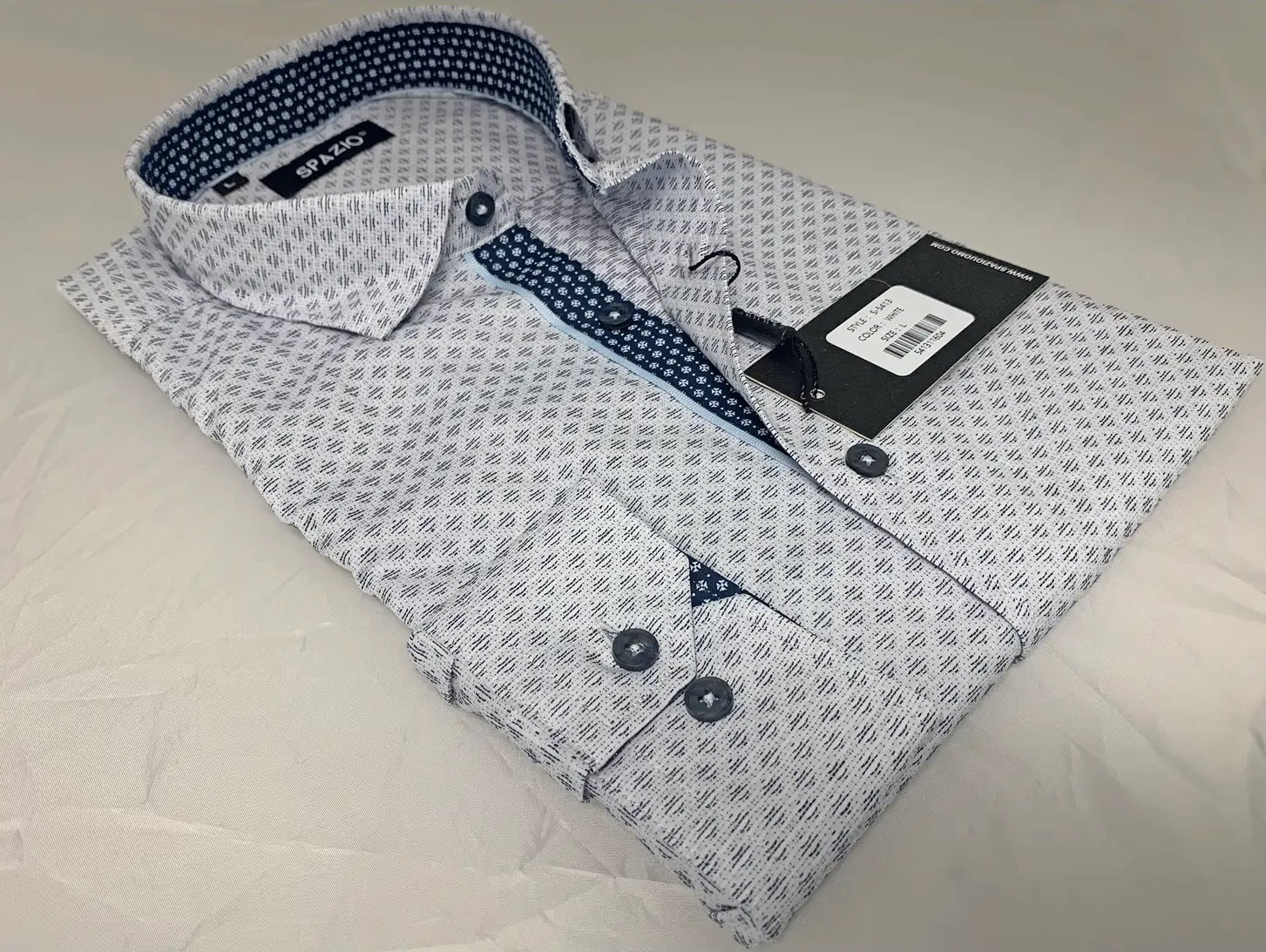Faire,Spazio, Spazio White With Dotted Navy Line Diamond Print Long Sleeve Button Up Shirt, White, Medium-42-TagS