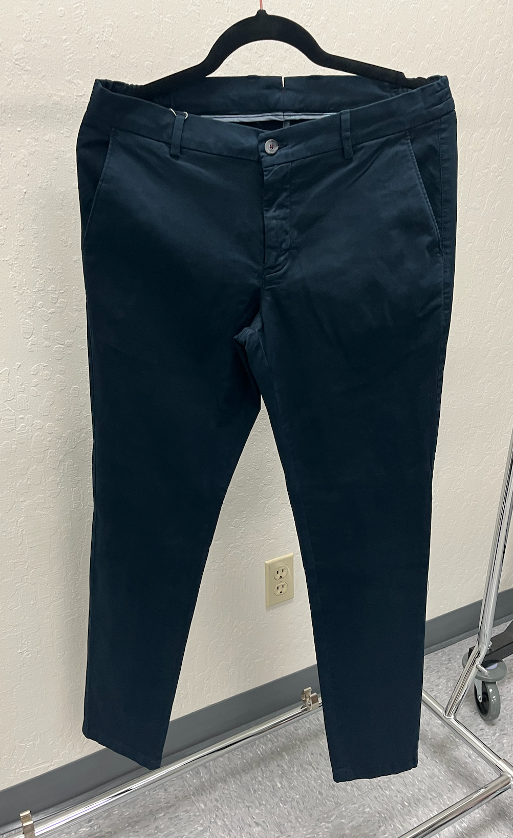 Wholesale,Suit Sartoria, Suit Sartoria Navy Slim Fit Stretch Chino Pants, Blue, 31W-31L-Tag30
