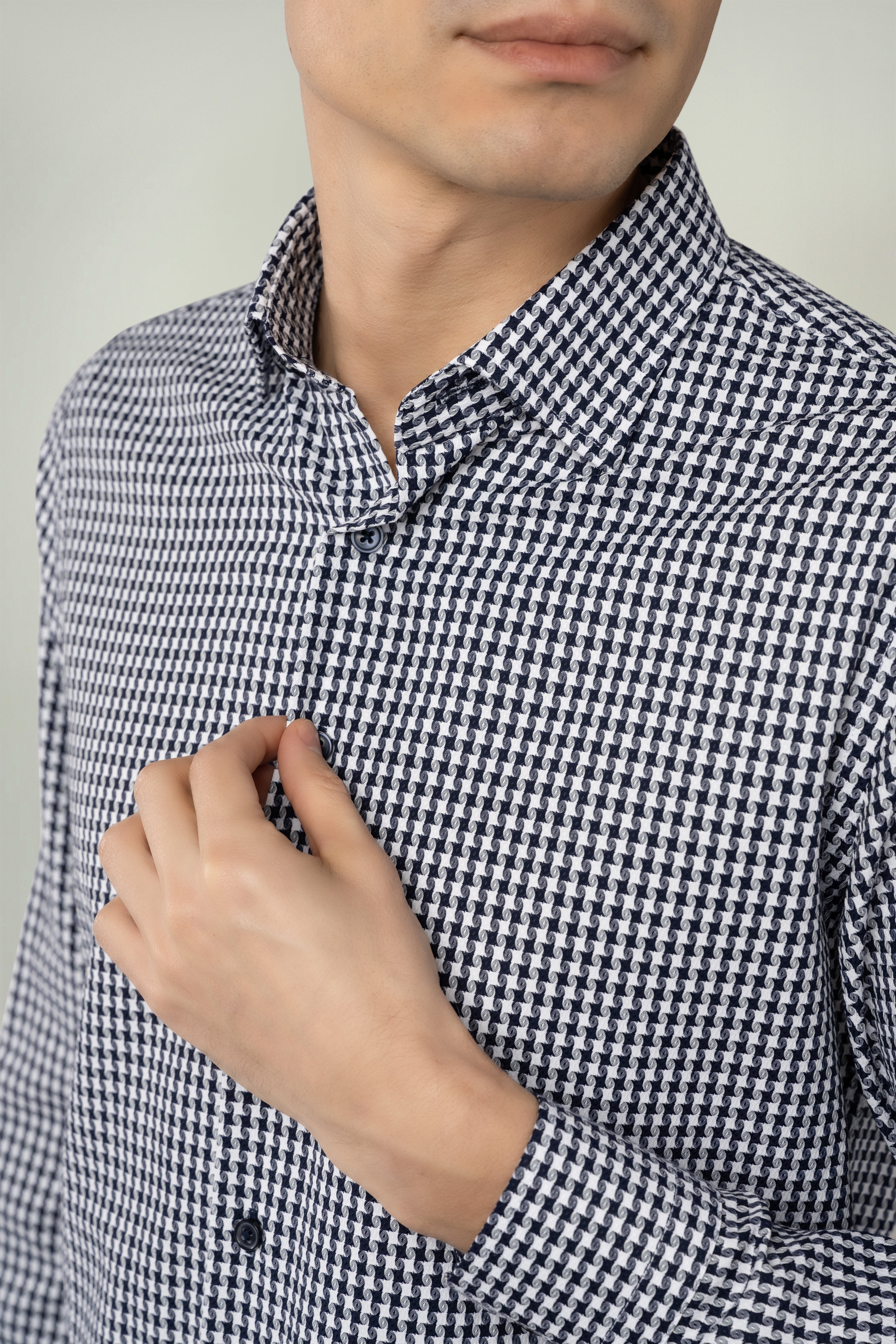 Wholesale,Luchiano Visconti, Luchiano Visconti Navy/White Geo Print Long Sleeve Button Up Shirt, Blue, Large-46-TagL