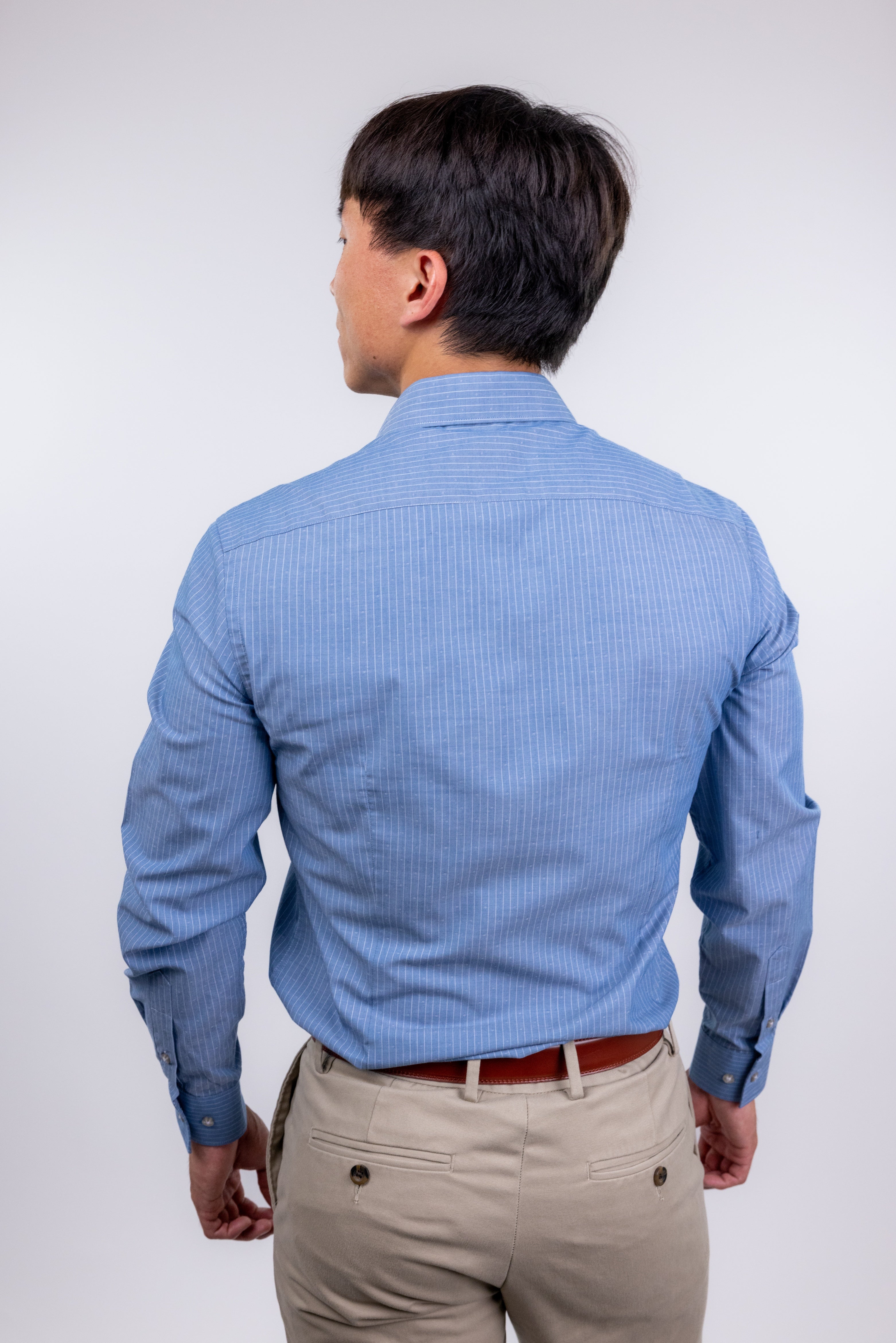 Poshmark,William Rast, William Rast Slim Fit Blue Dobby Button-up Shirt, Blue, Small-38-TagS