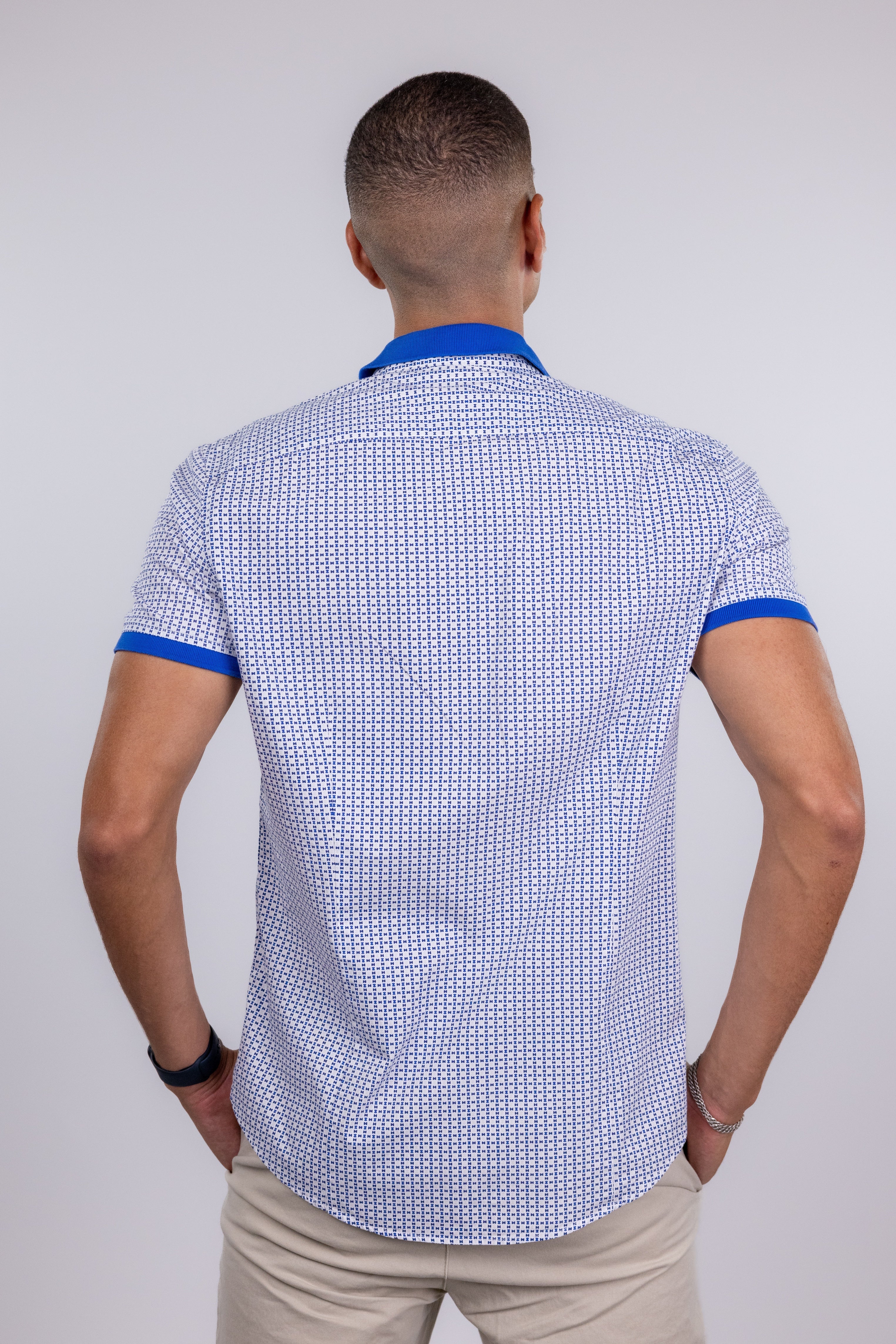 The RealReal,Michael Kors, Michael Kors Blue Print Short Sleeve Button Up Shirt, Blue, Medium-42-TagM