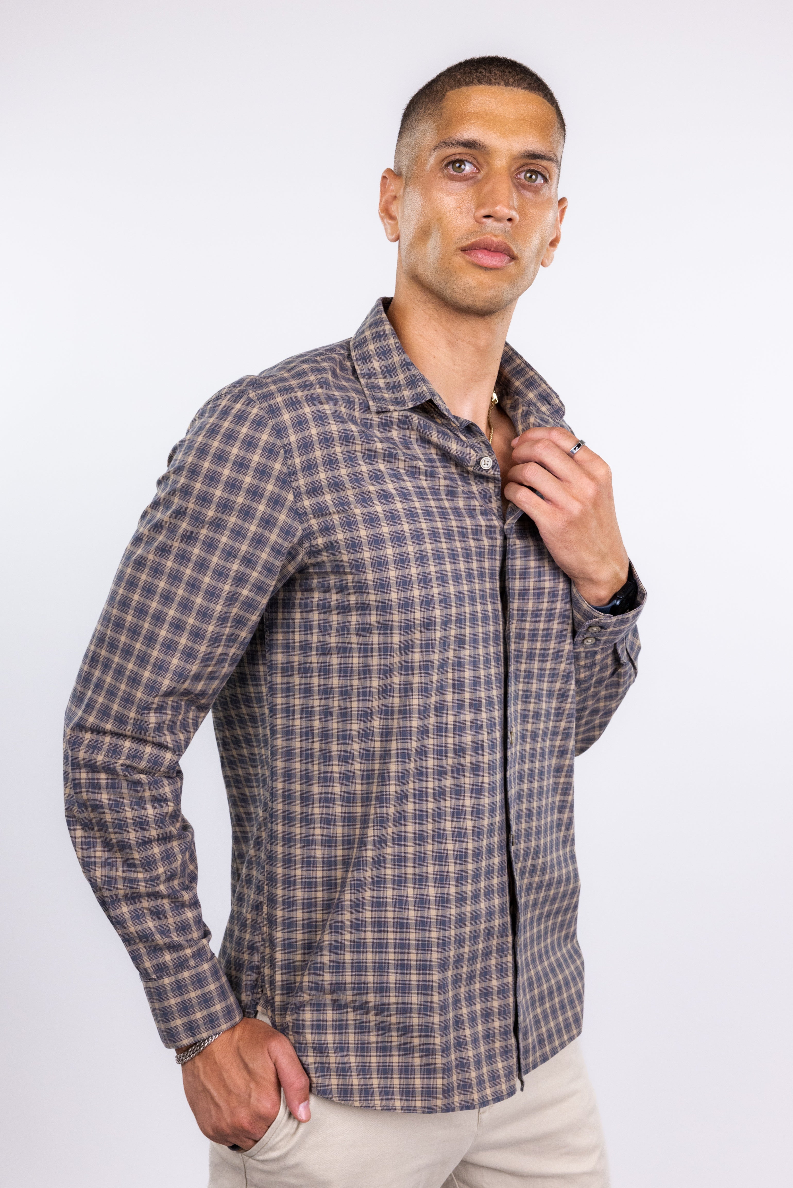 The RealReal,John Varvatos, John Varvatos Brown Plaid Print Button Up Shirt, Brown, Medium-44-TagM